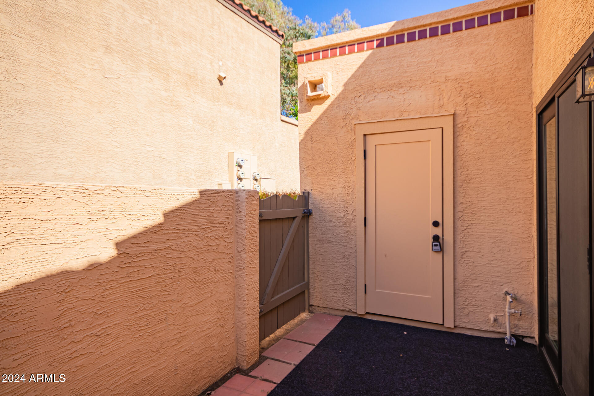 5704 E AIRE LIBRE Avenue # 1094