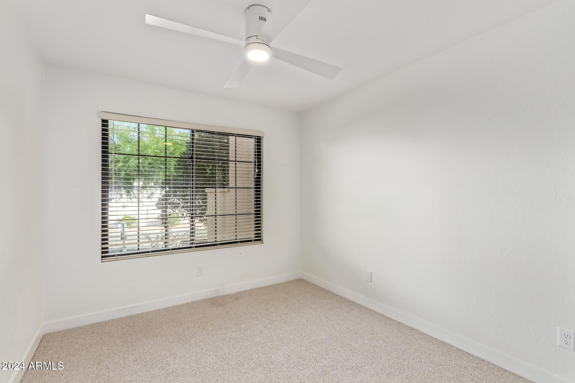 5704 E AIRE LIBRE Avenue # 1094