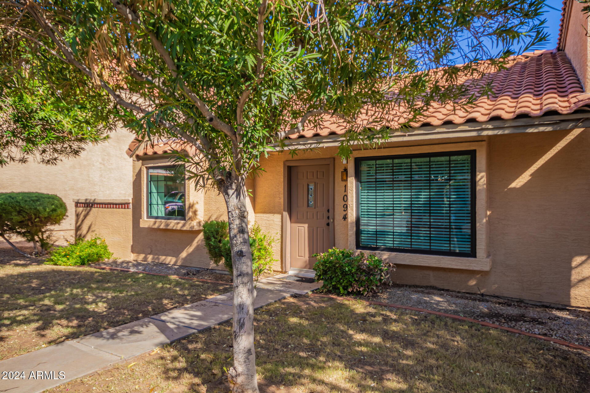 5704 E AIRE LIBRE Avenue # 1094