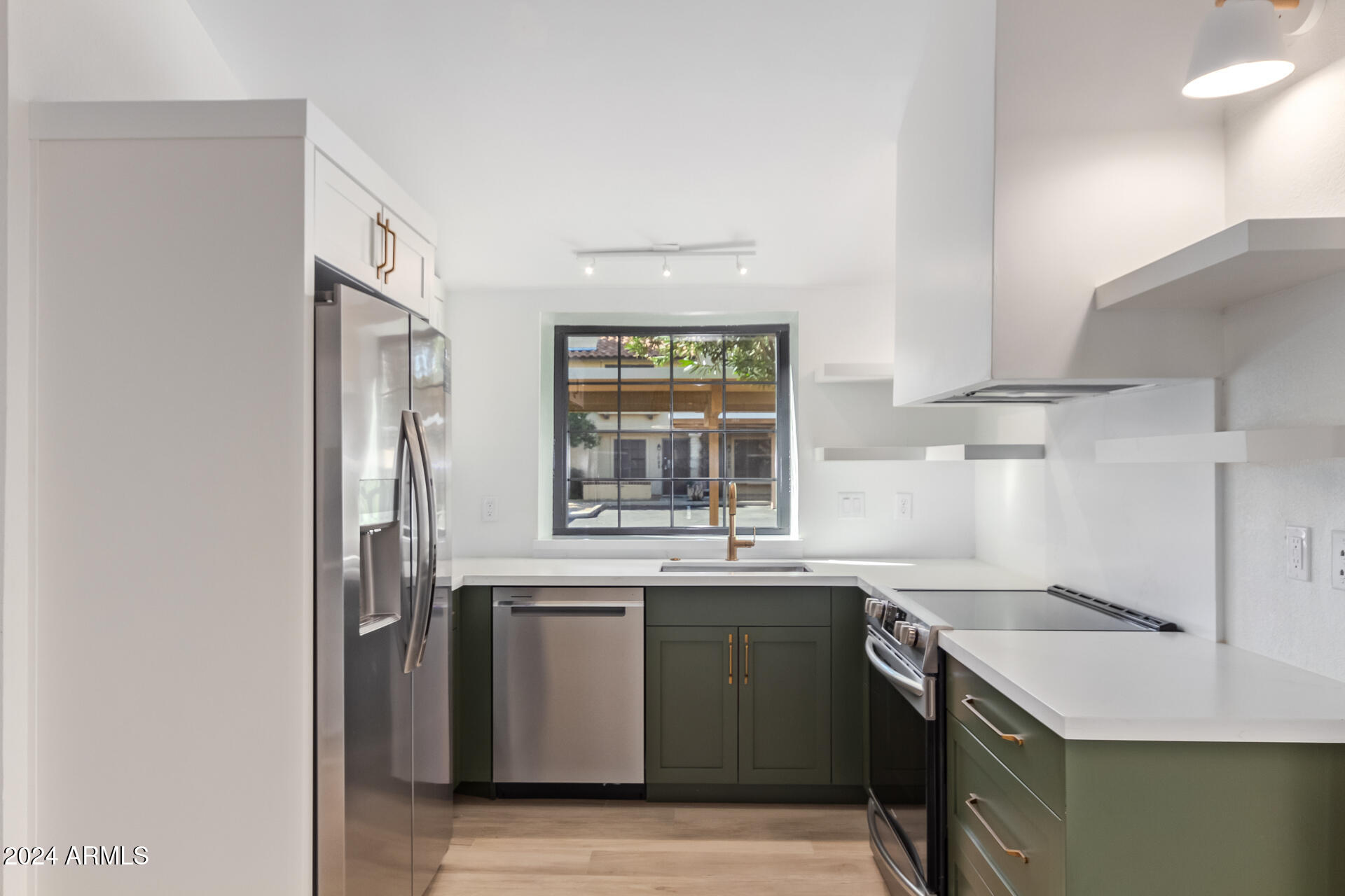 5704 E AIRE LIBRE Avenue # 1094