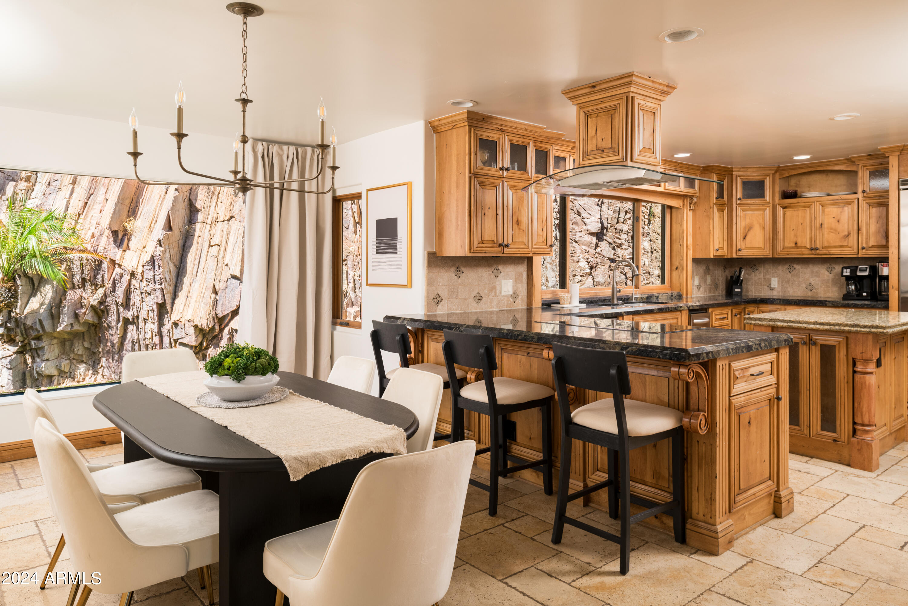 4636 E MOONLIGHT Way