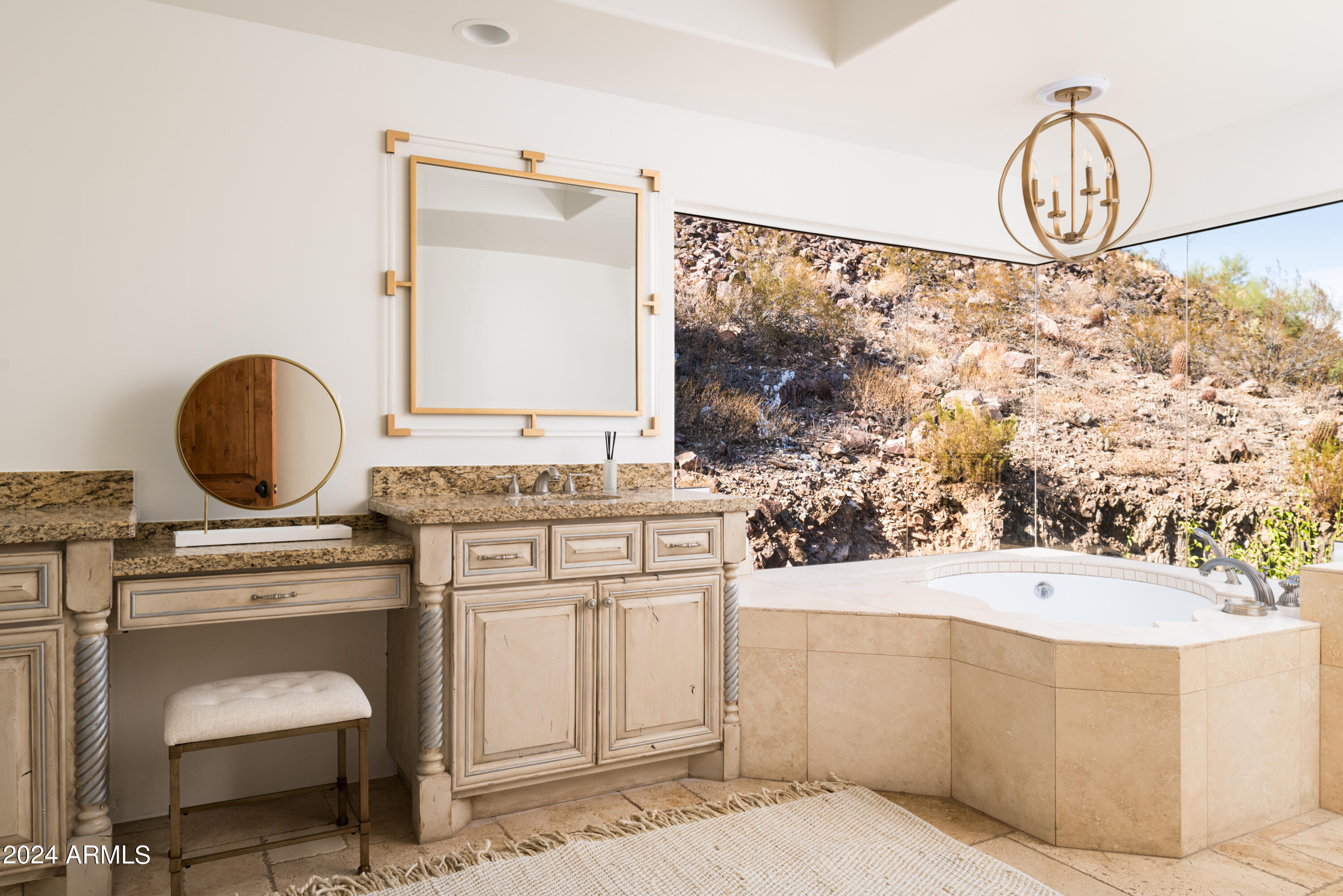 4636 E MOONLIGHT Way