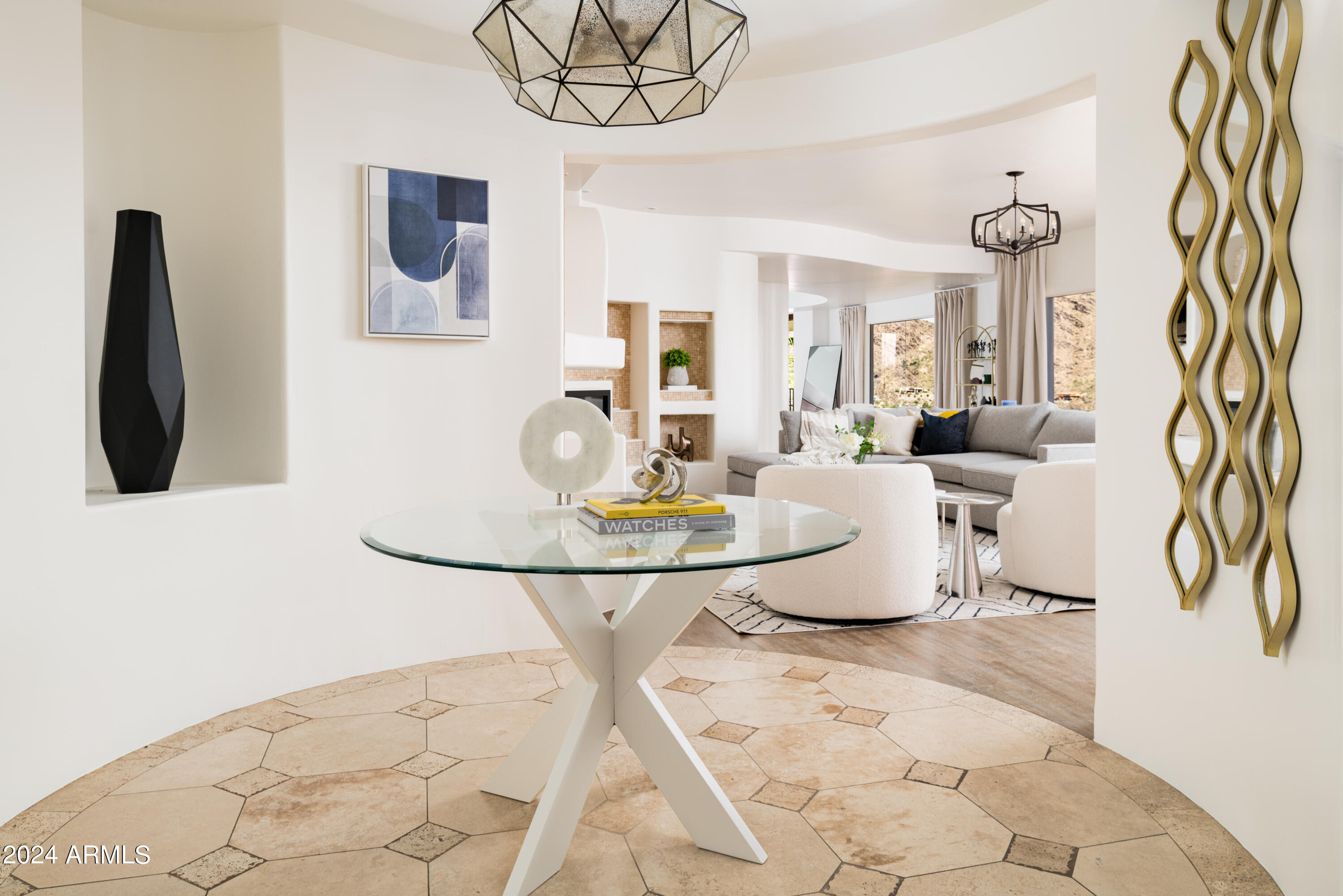 4636 E MOONLIGHT Way