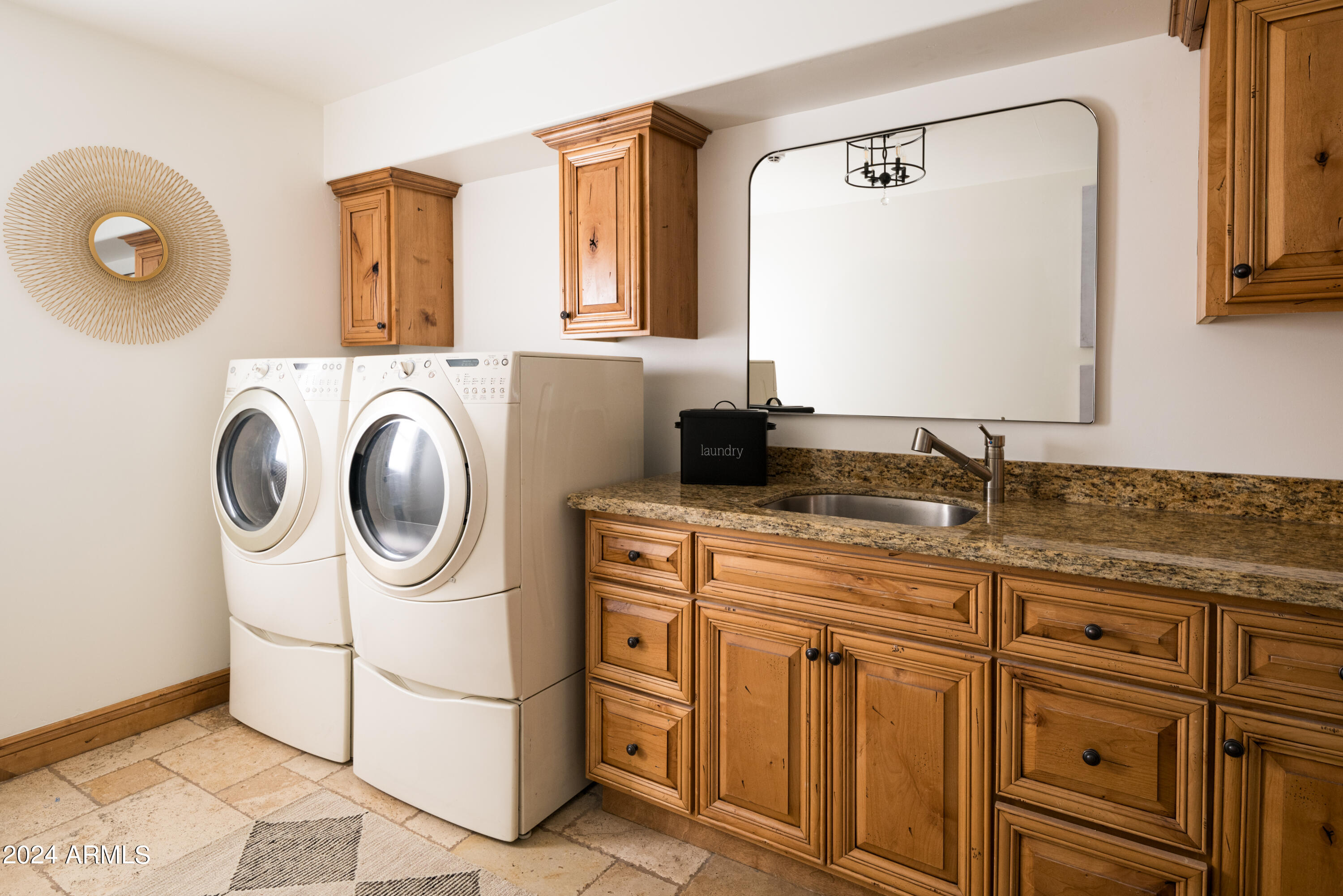 4636 E MOONLIGHT Way