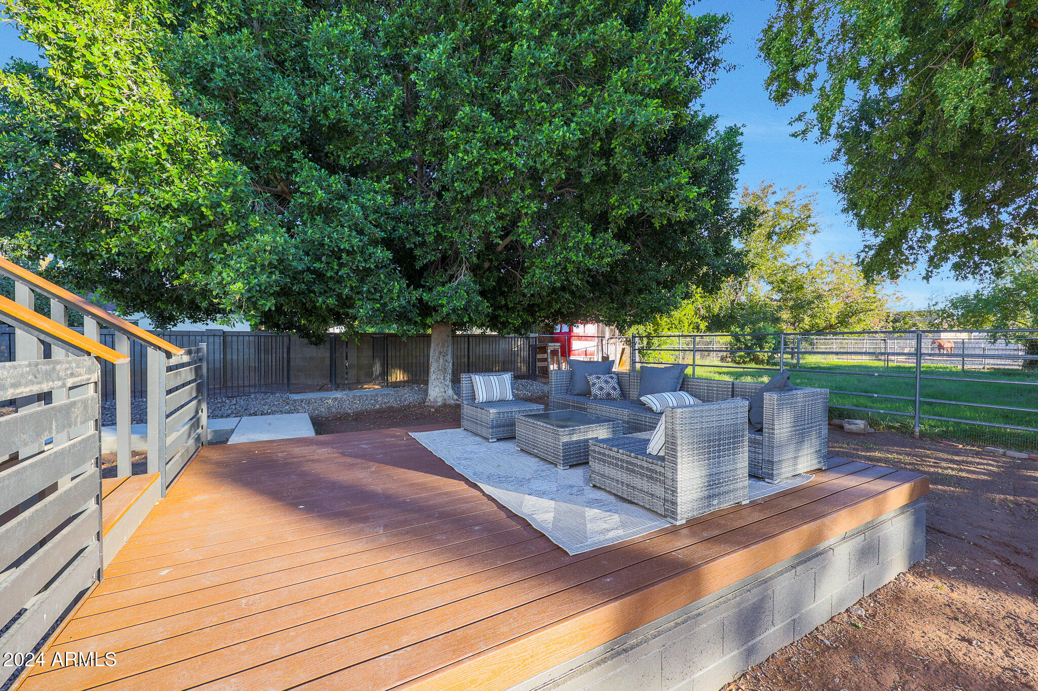 4331 W PORT AU PRINCE Lane