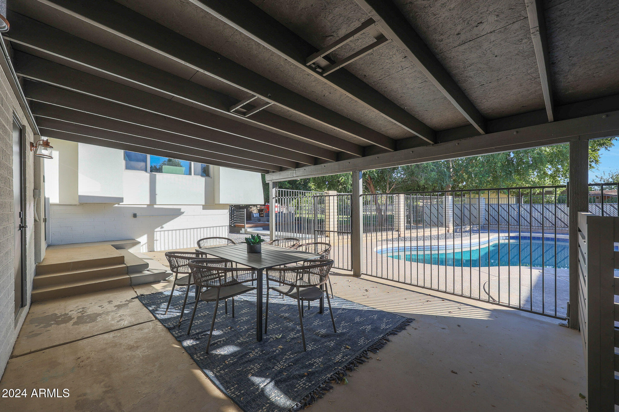 4331 W PORT AU PRINCE Lane