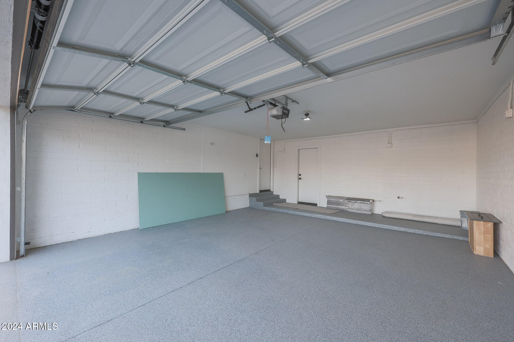 4331 W PORT AU PRINCE Lane