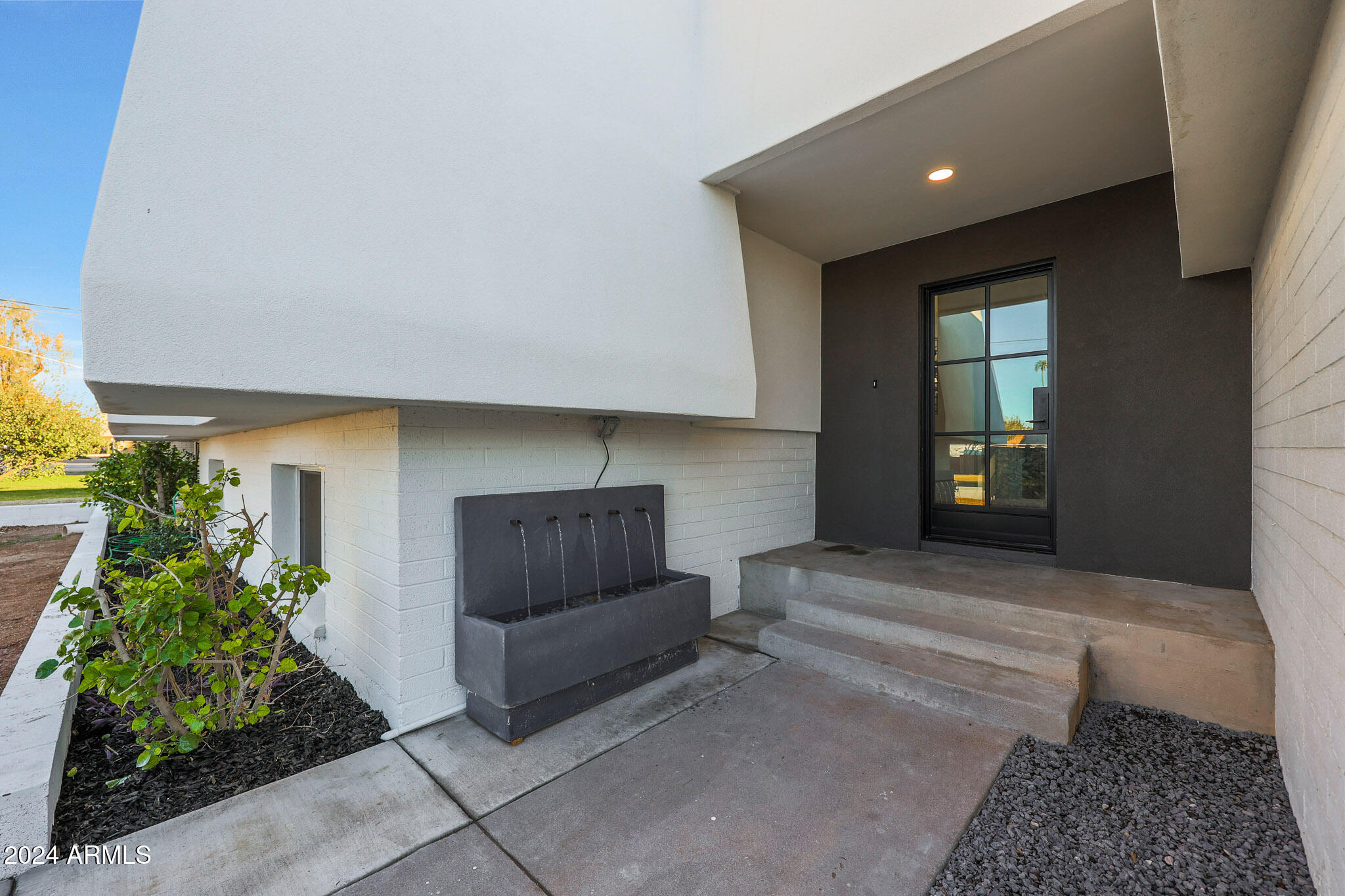 4331 W PORT AU PRINCE Lane