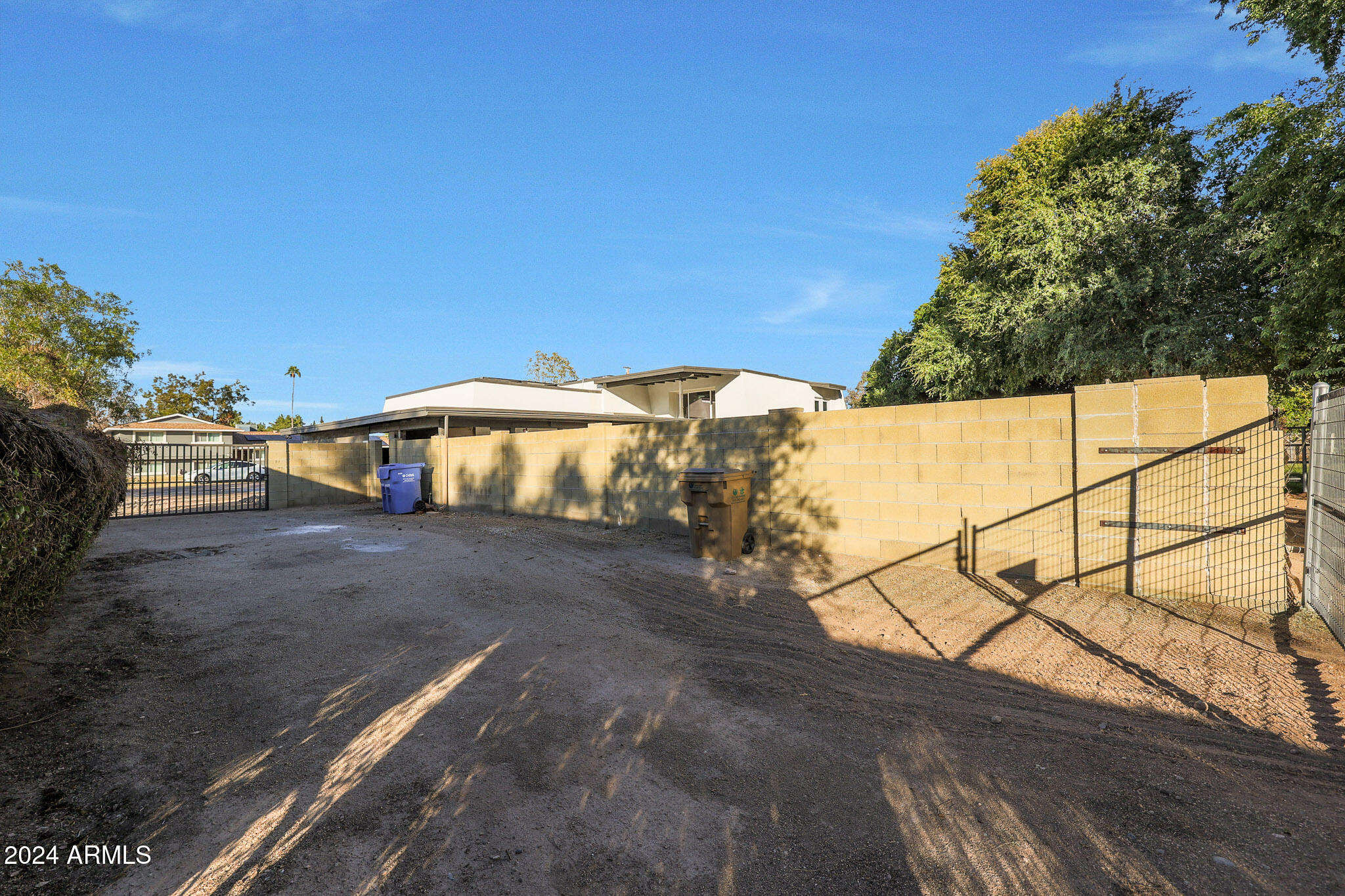 4331 W PORT AU PRINCE Lane