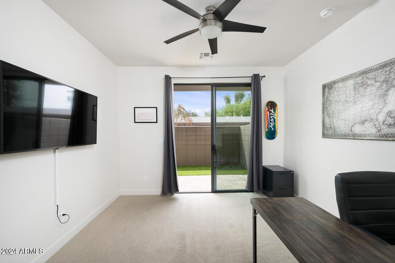 3106 N 70TH Street # 2010