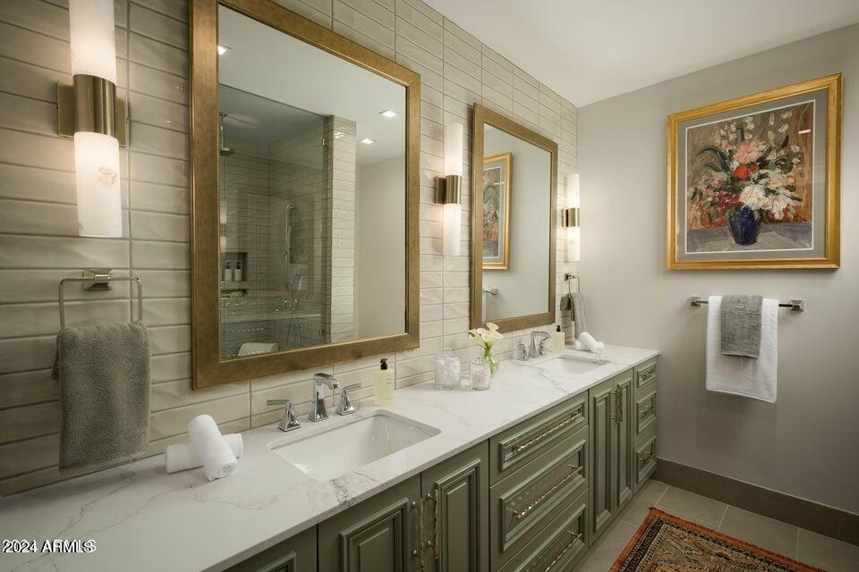 4240 E Camelback Road # 205