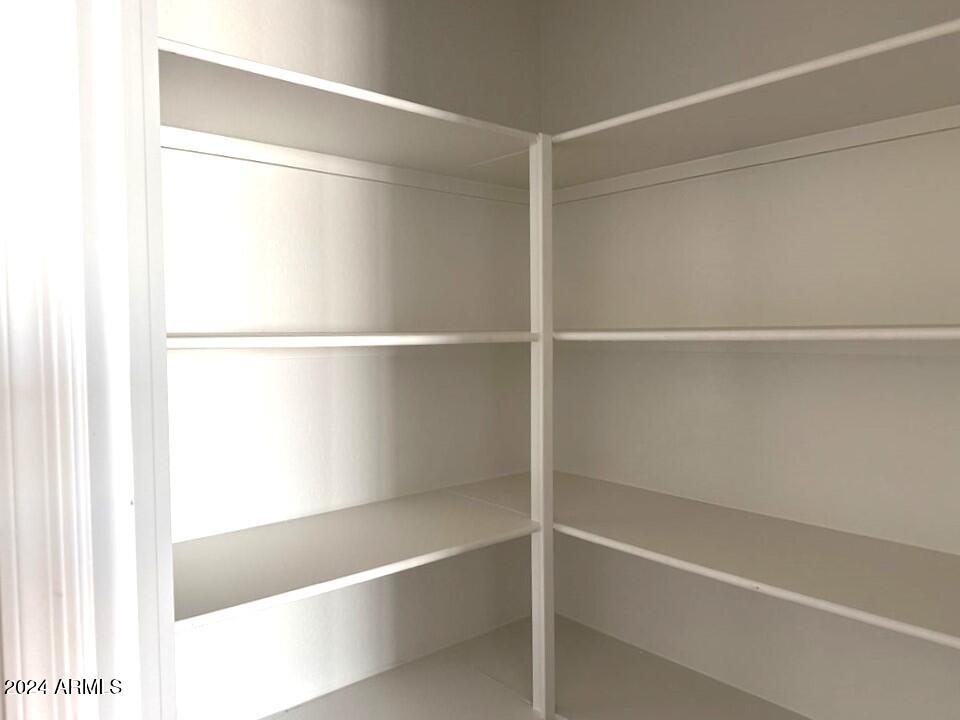 24118 W SUNLAND Avenue