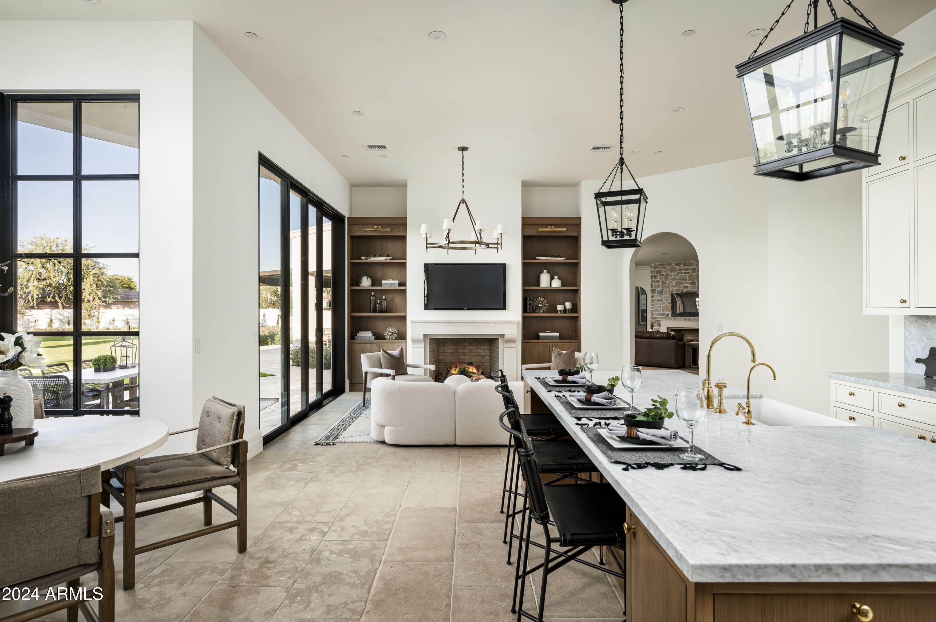 7000 E HORSESHOE Road