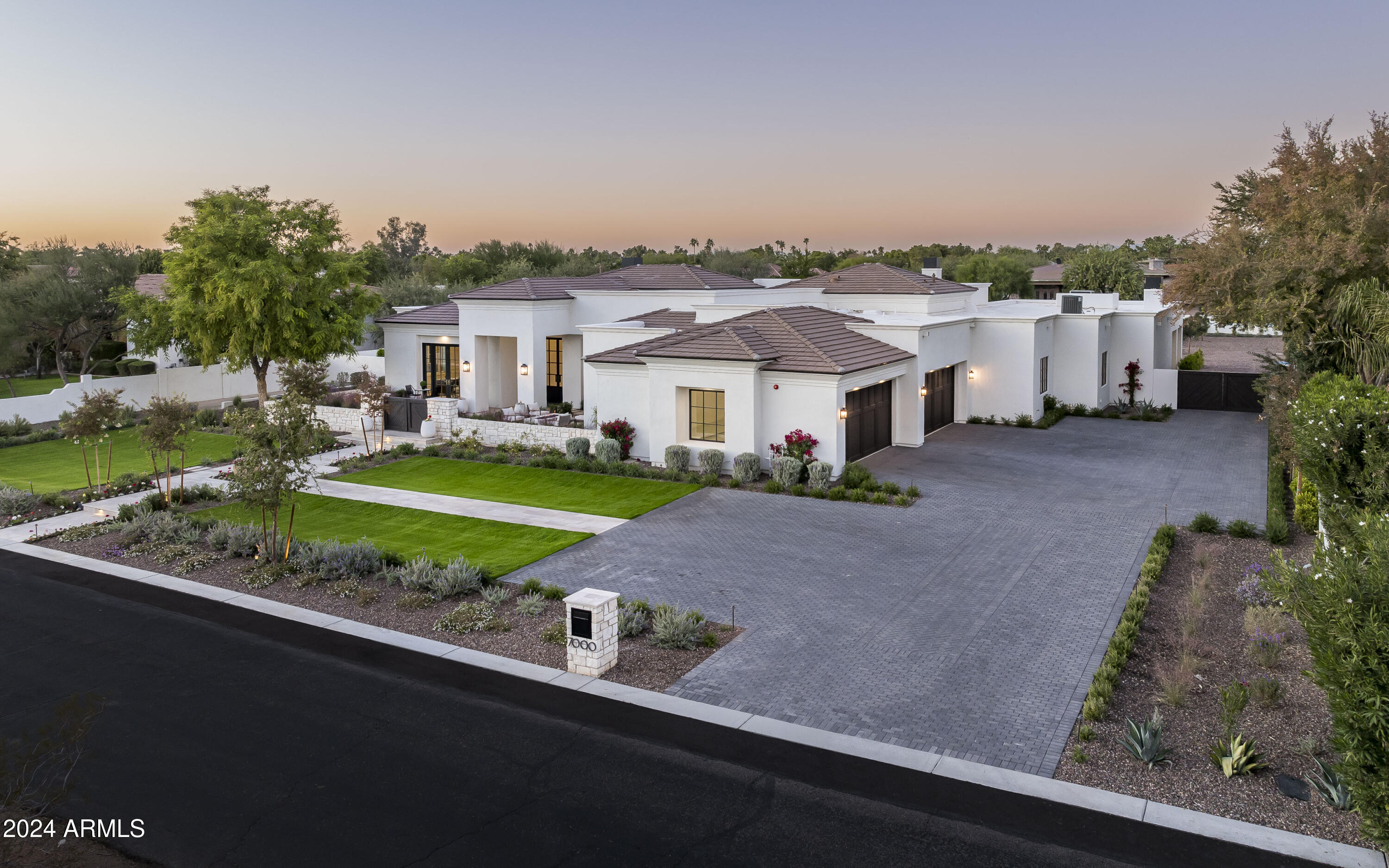 7000 E HORSESHOE Road