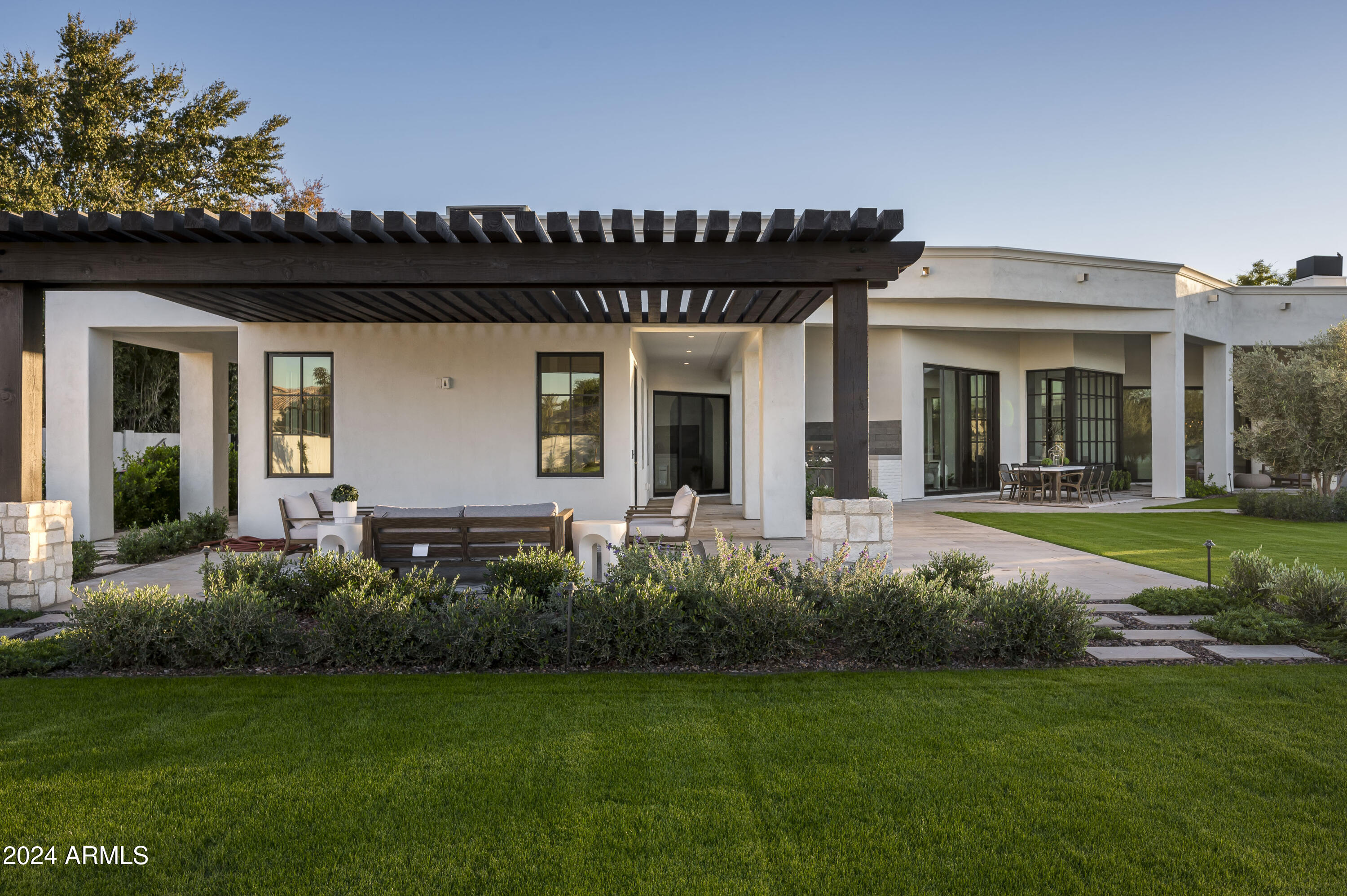 7000 E HORSESHOE Road