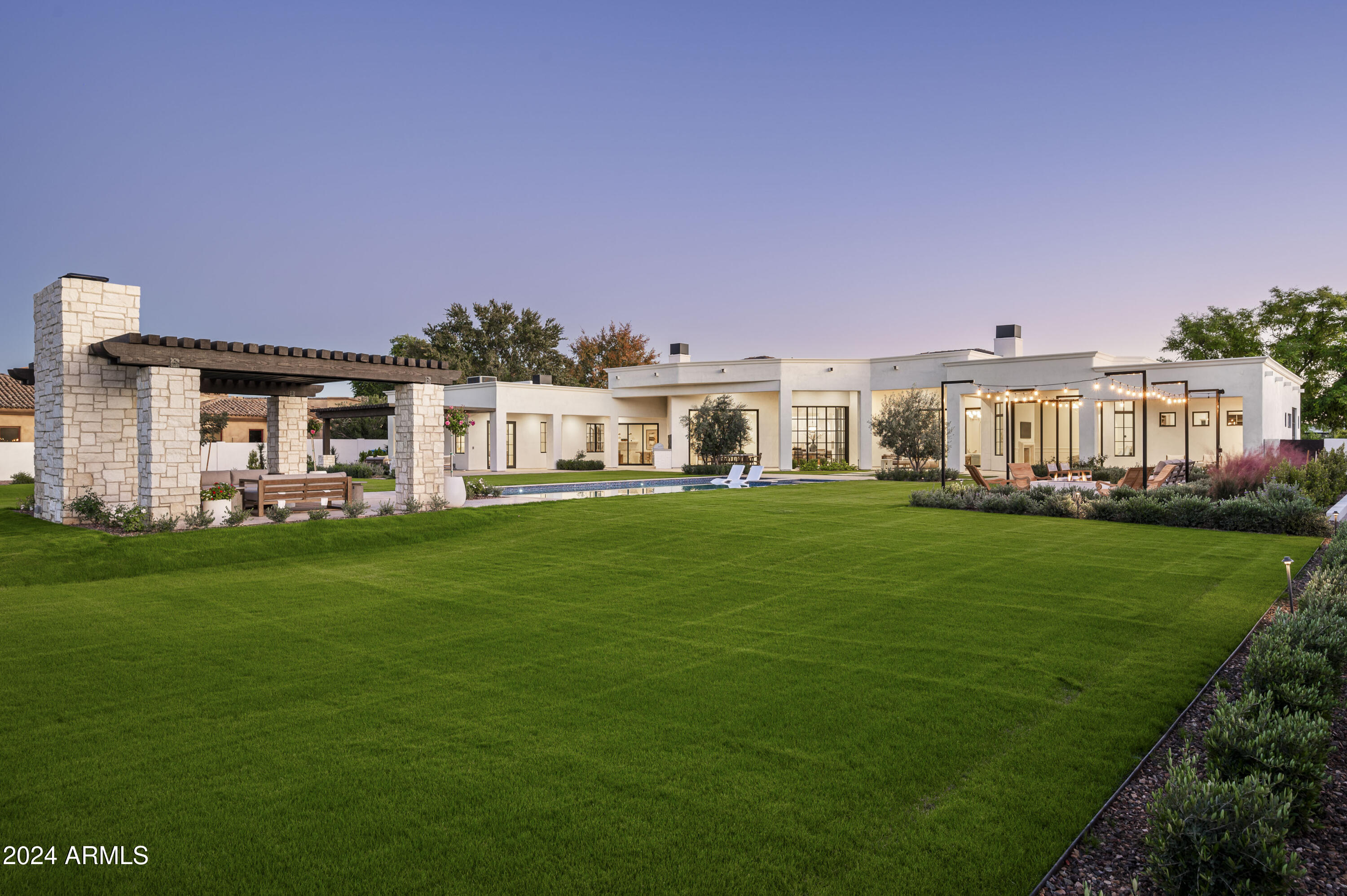 7000 E HORSESHOE Road