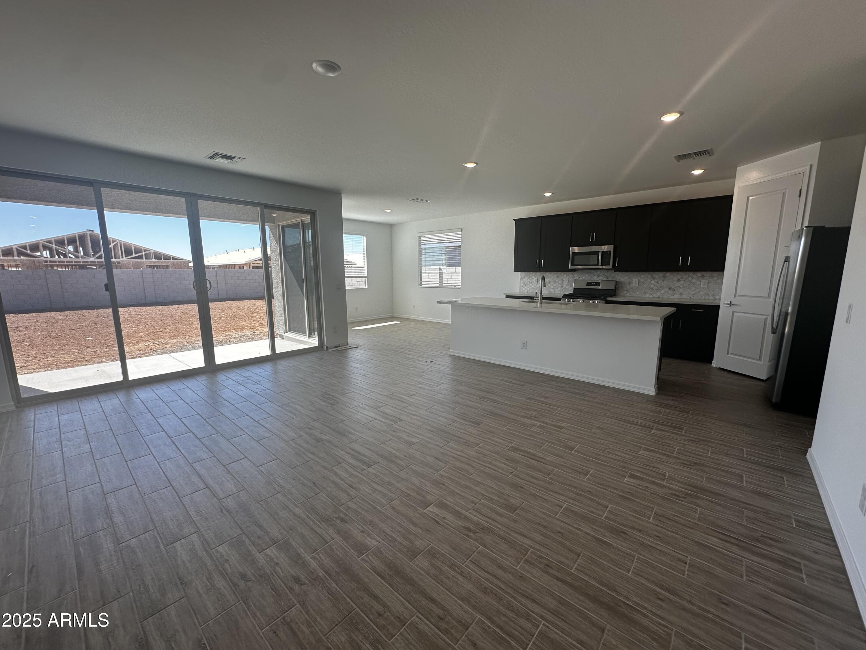 4301 E BRADFORD Avenue