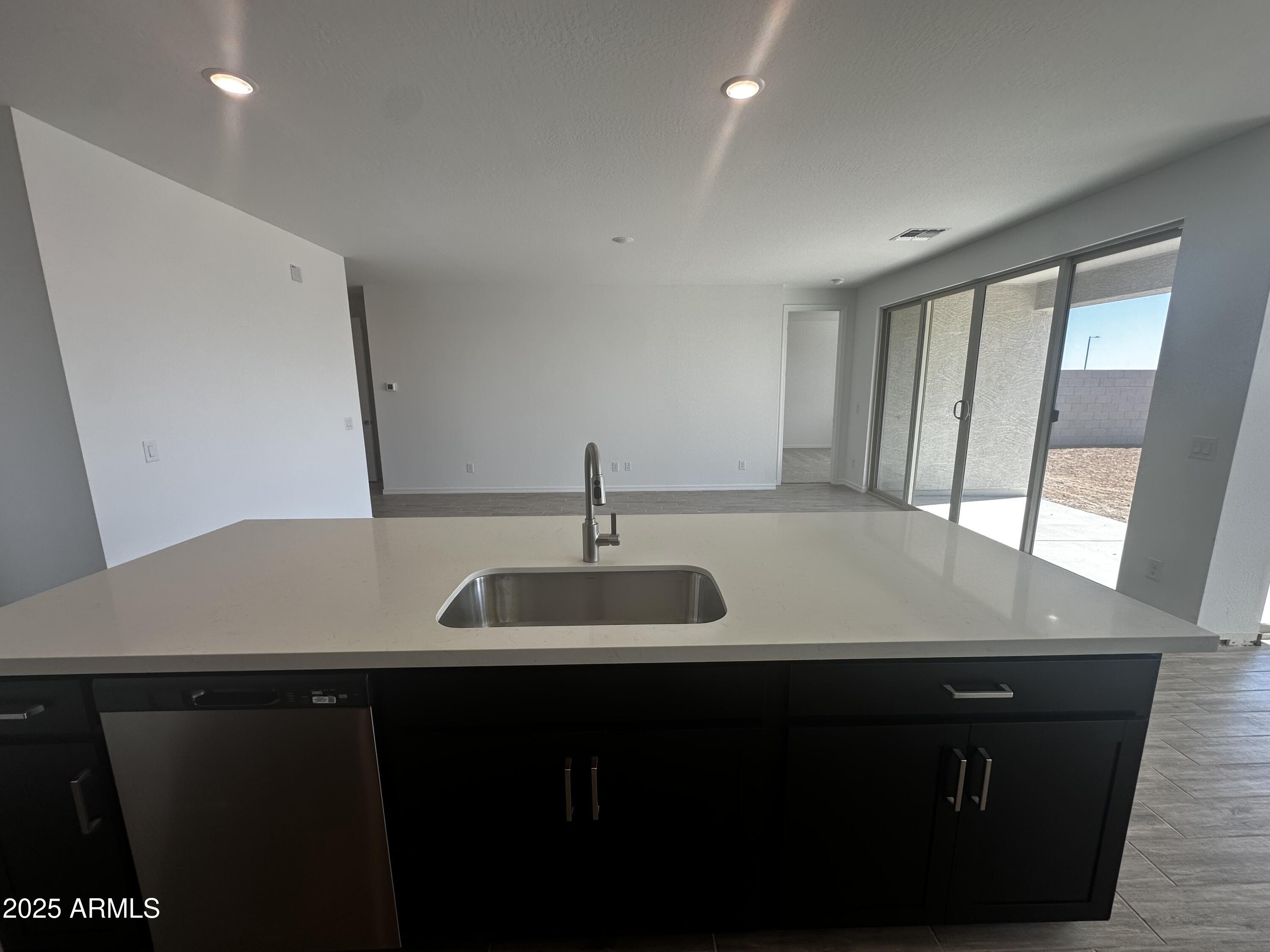 4301 E BRADFORD Avenue