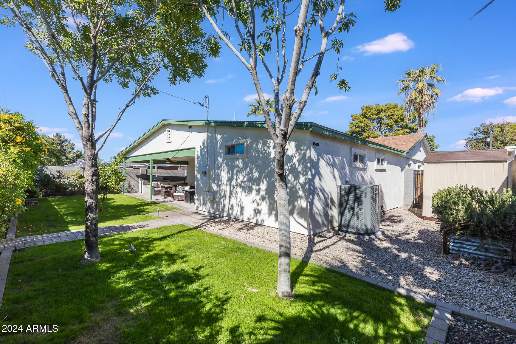 1117 E STATE Avenue