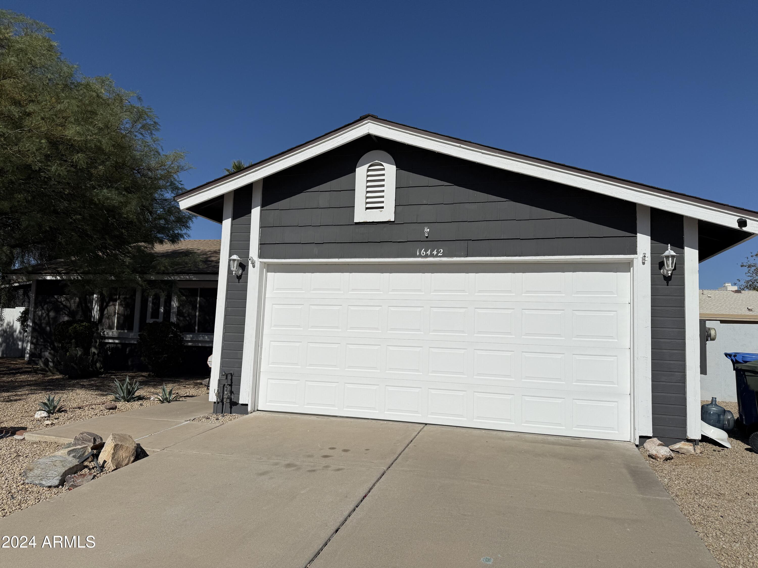 16442 N 68TH Place