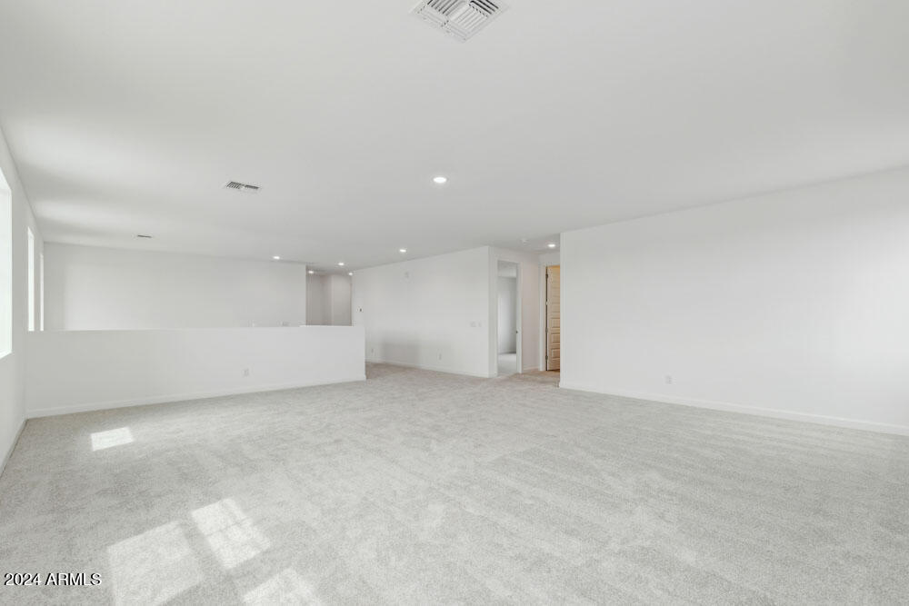 22876 E NIGHTINGALE Road