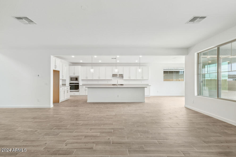 22876 E NIGHTINGALE Road