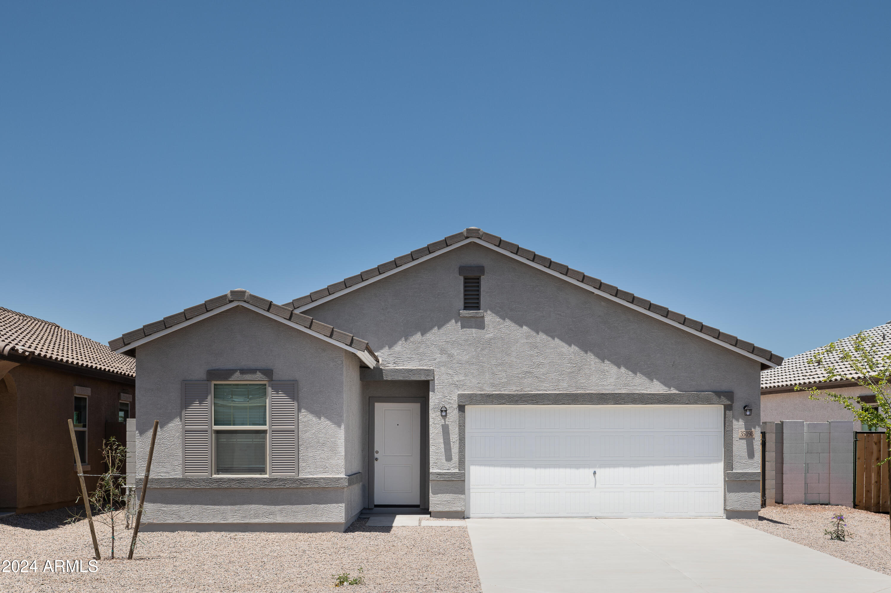 5837 W MOODY Trail