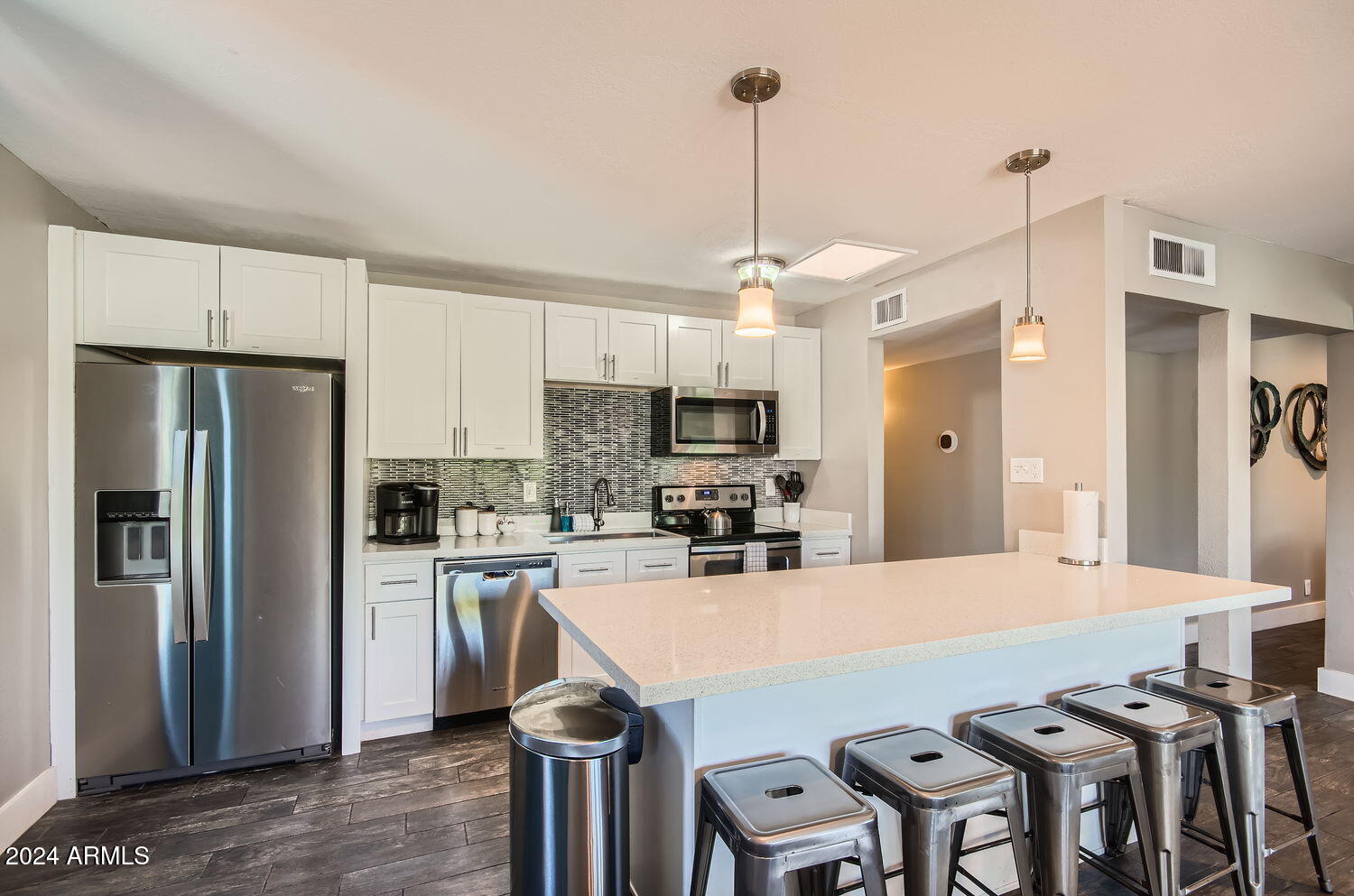 8310 E DEVONSHIRE Avenue