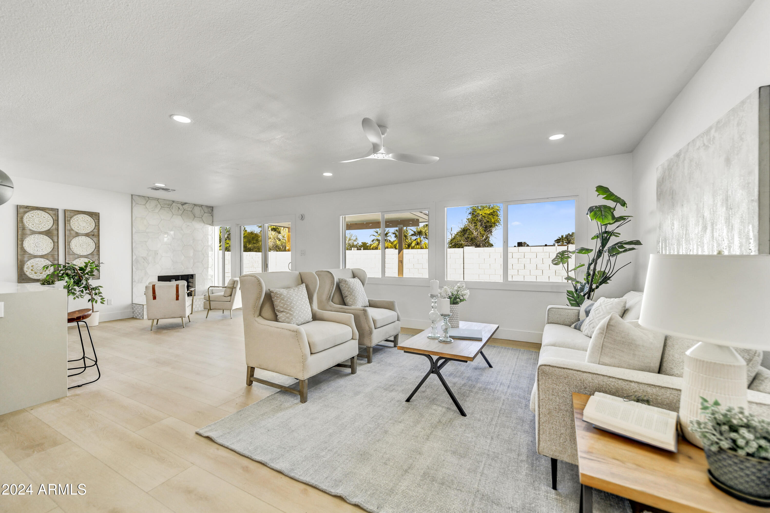 2826 E TURQUOISE Drive