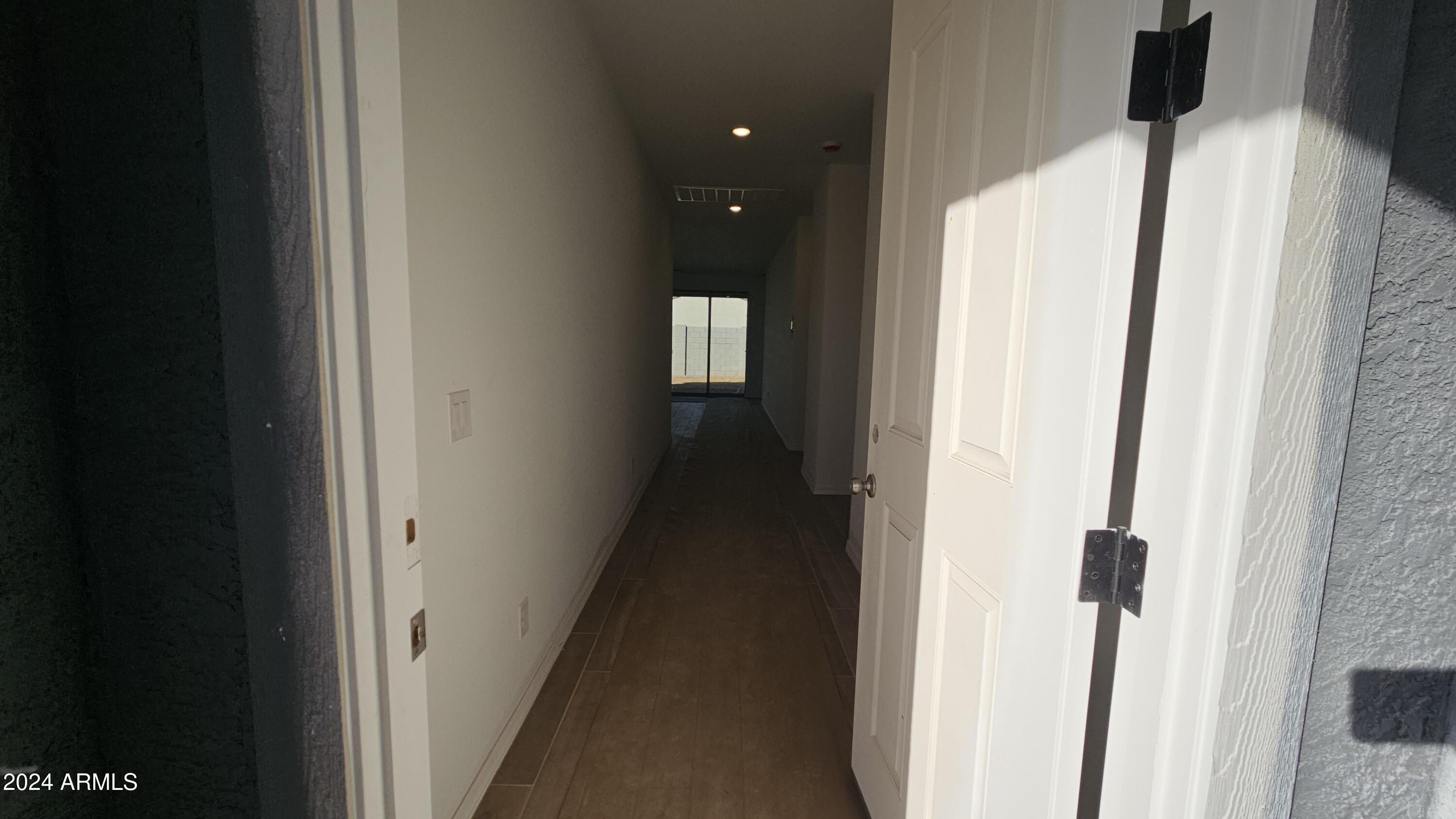 37574 N COWBOY Lane