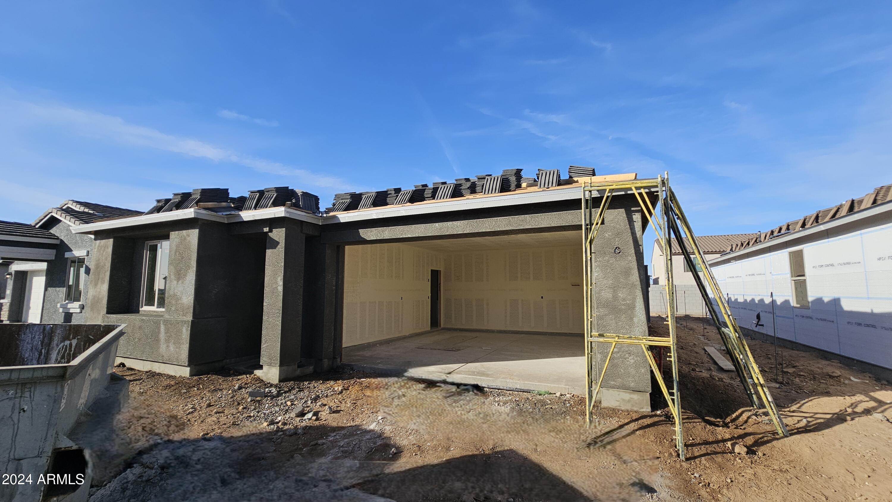 37588 N COWBOY Lane
