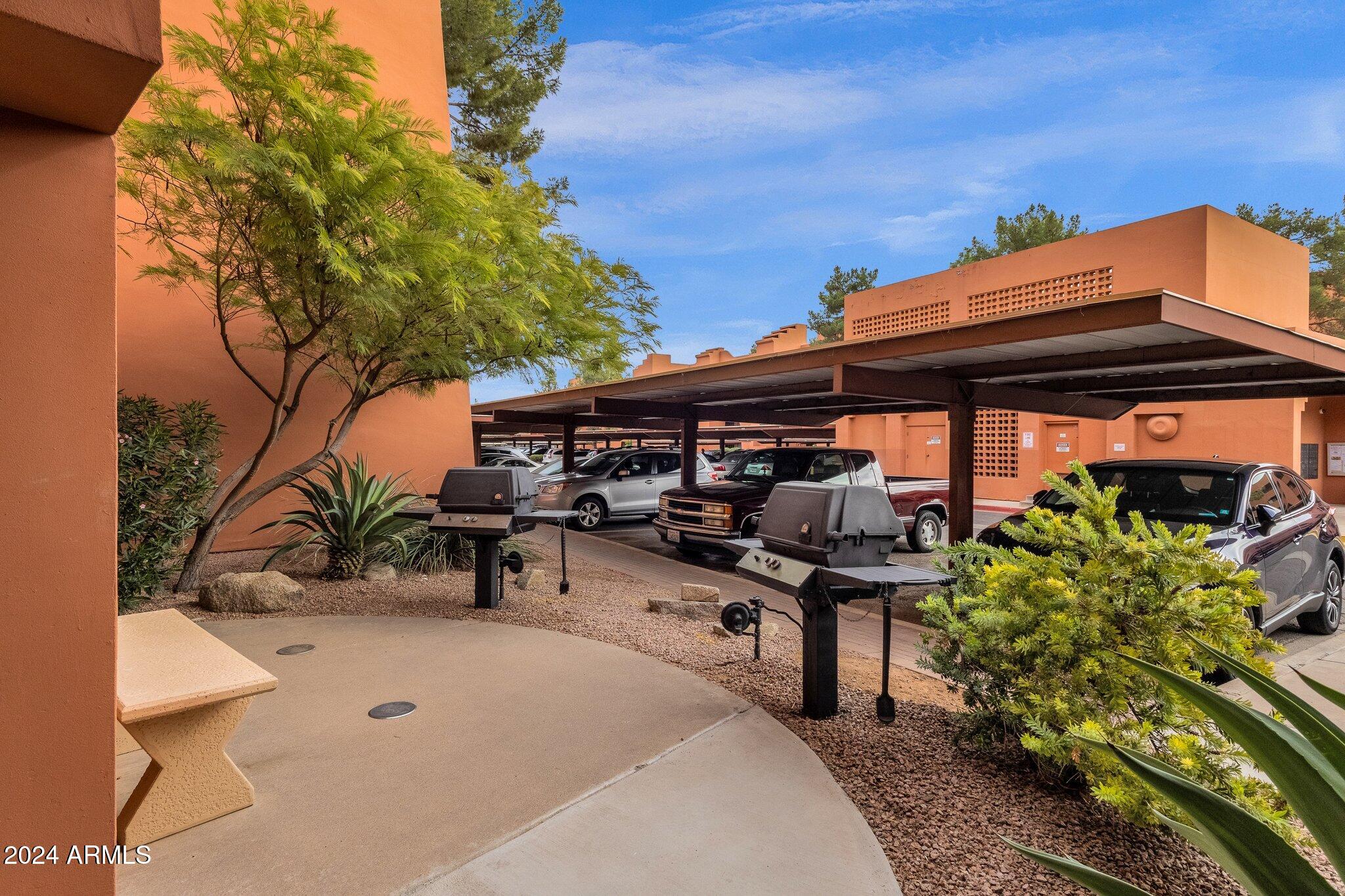 12212 N PARADISE VILLAGE Parkway S # 413