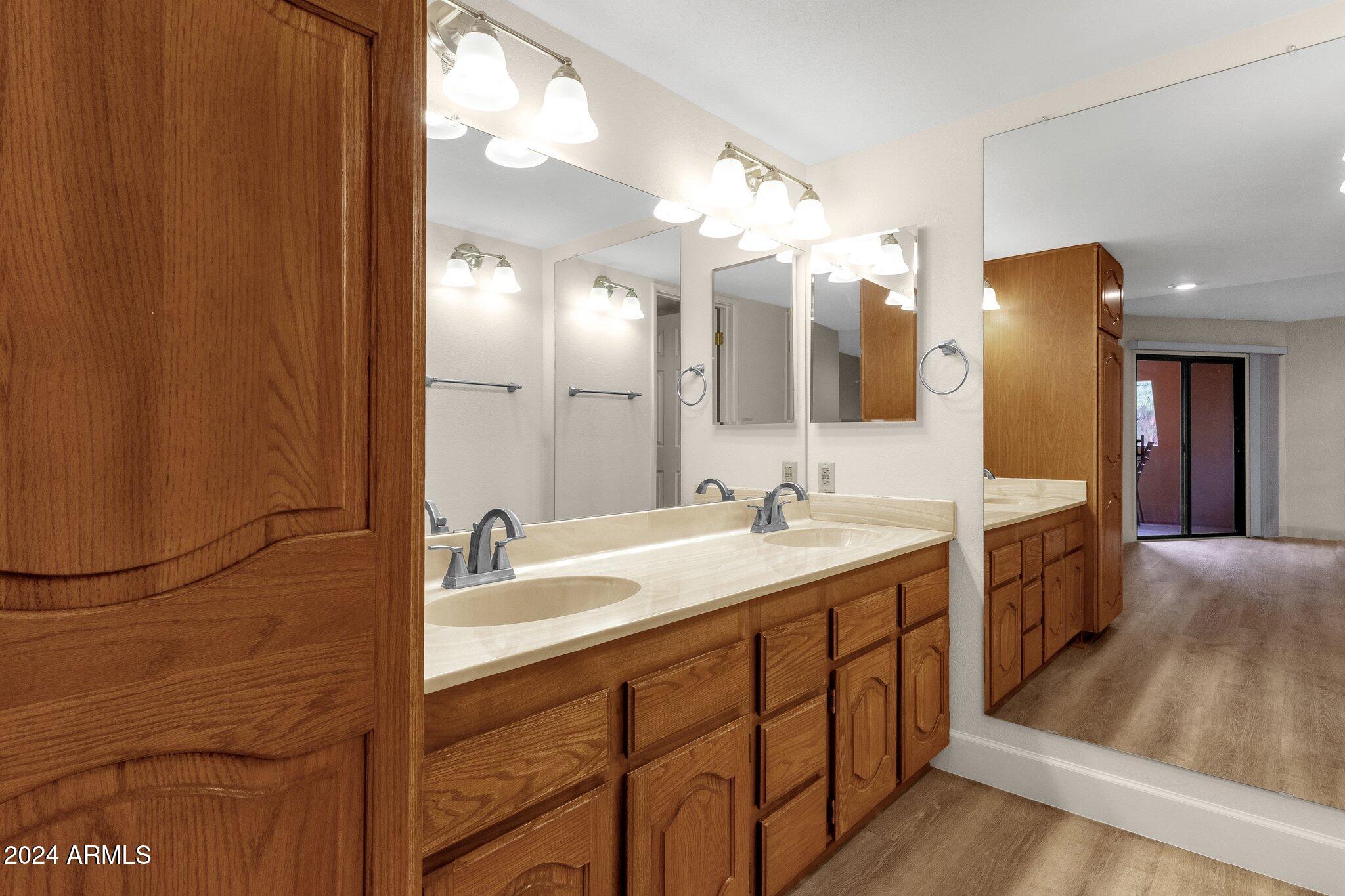 12212 N PARADISE VILLAGE Parkway S # 413