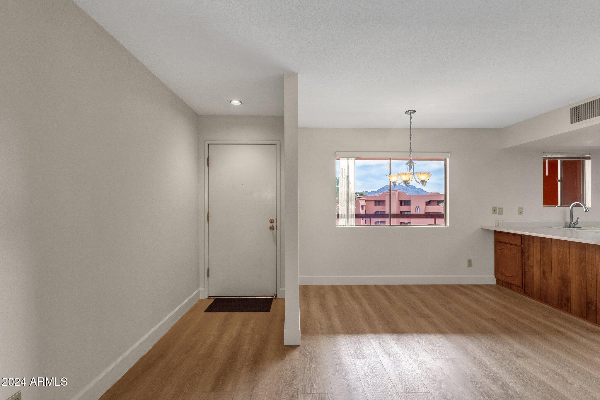 12212 N PARADISE VILLAGE Parkway S # 413