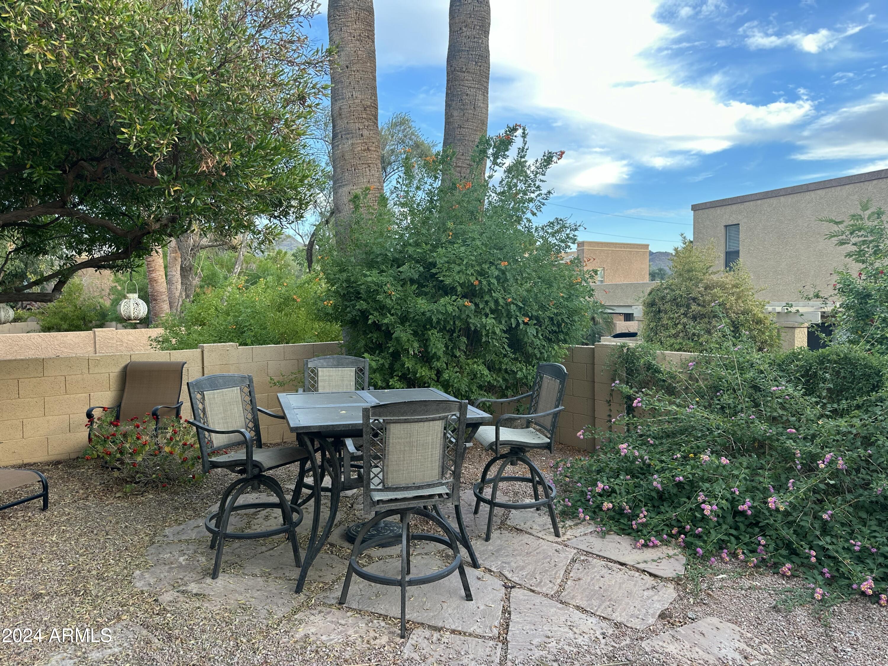 10423 N 11TH Street # 2