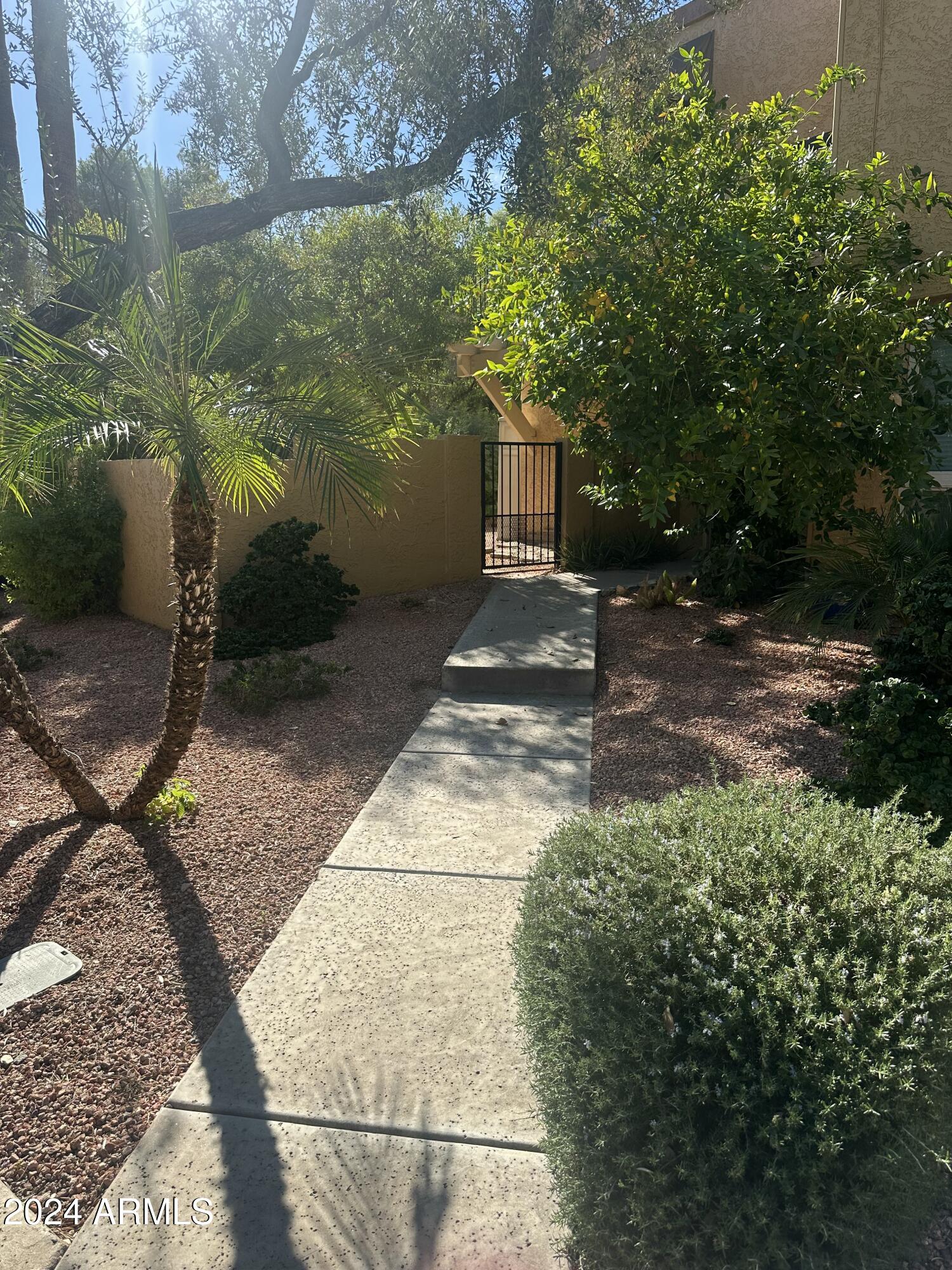 10423 N 11TH Street # 2