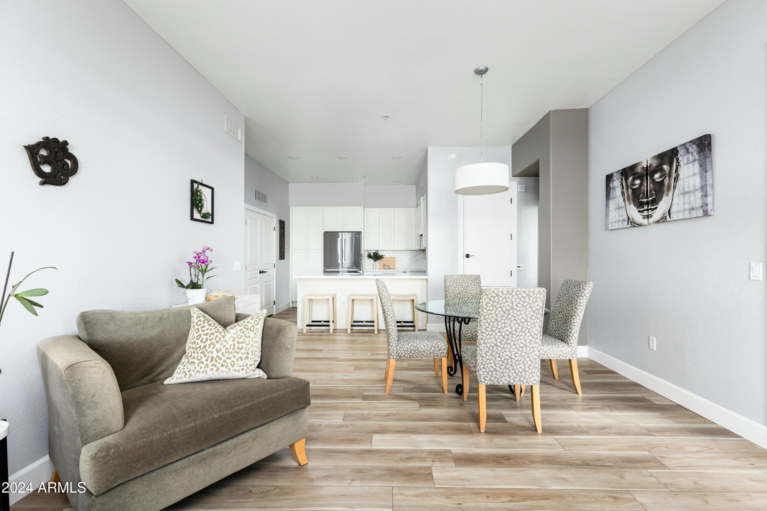 2989 N 44TH Street # 1036