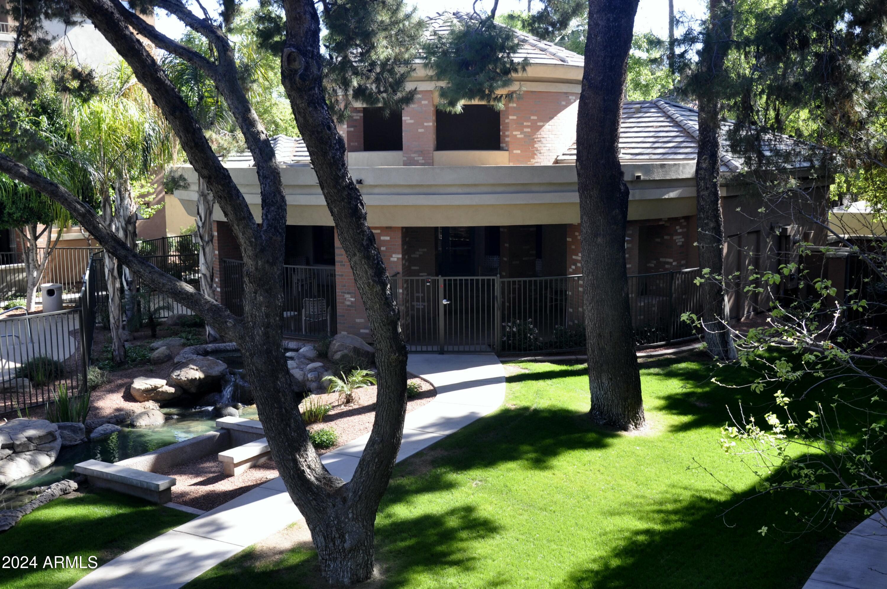 2989 N 44TH Street # 1036