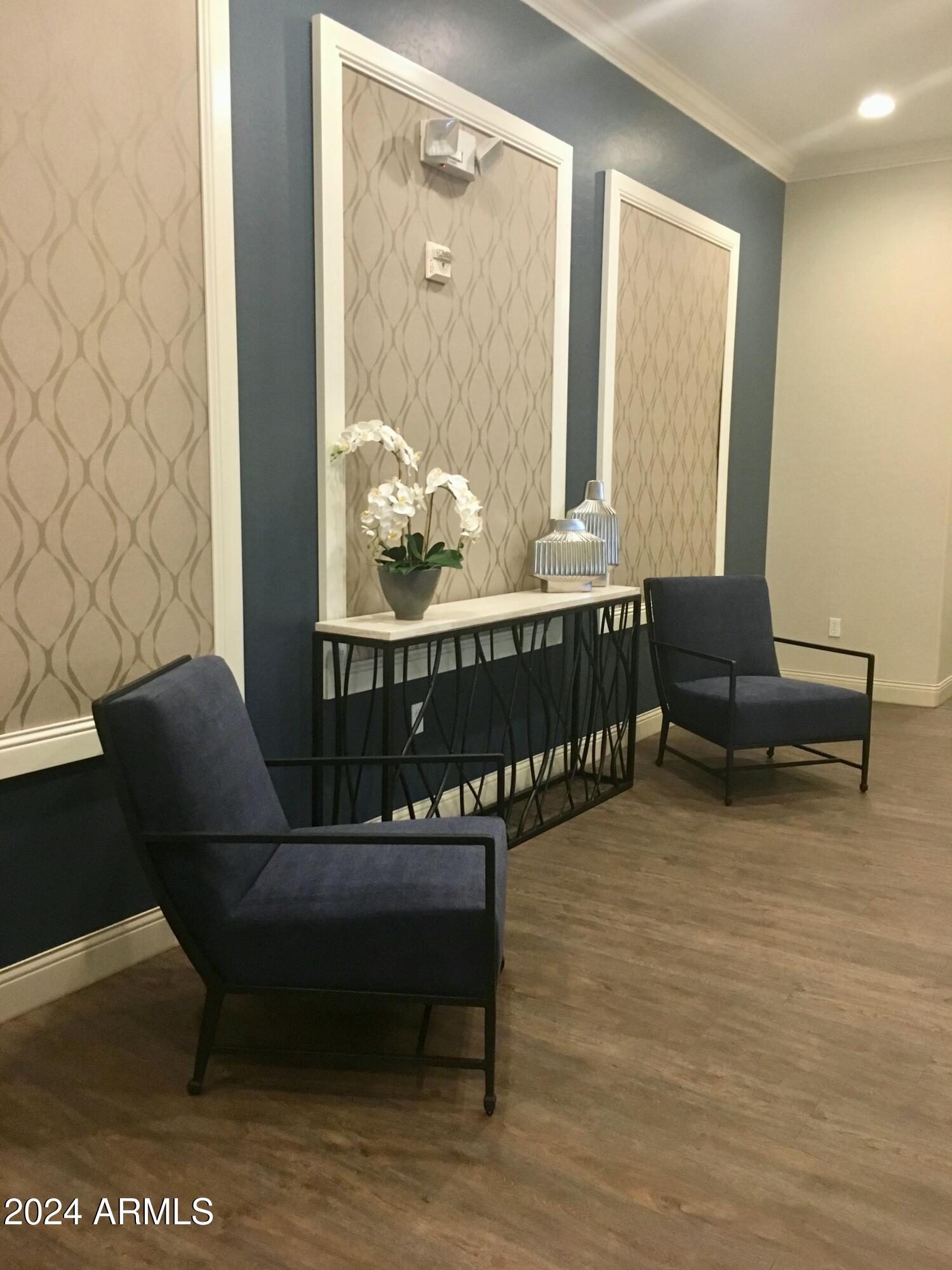 2989 N 44TH Street # 1036