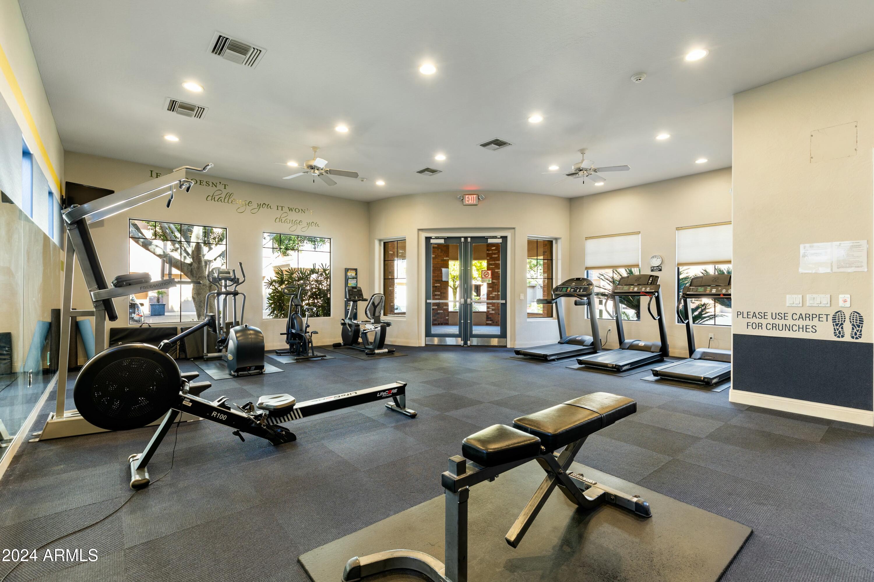 2989 N 44TH Street # 1036