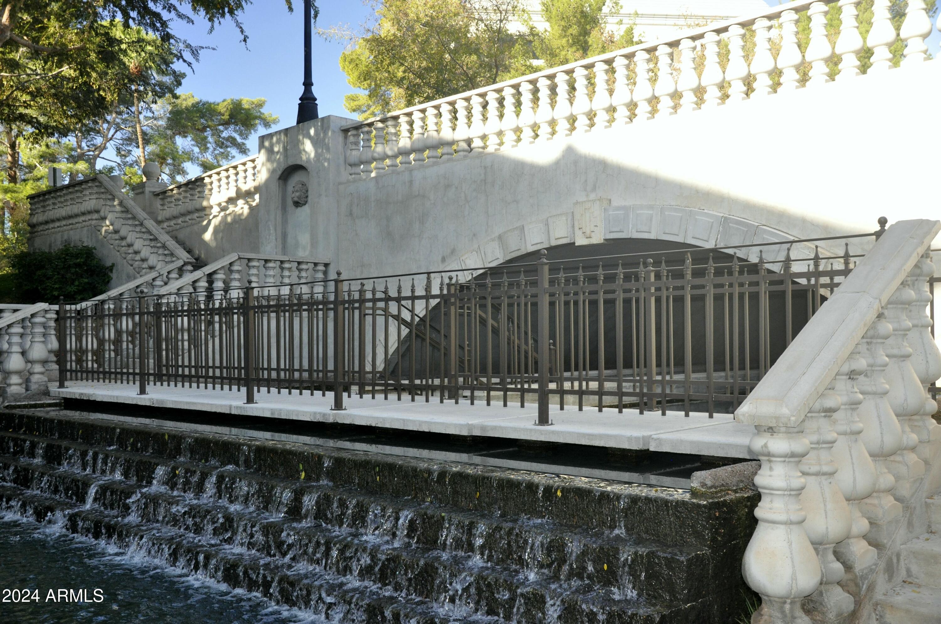 2989 N 44TH Street # 1036