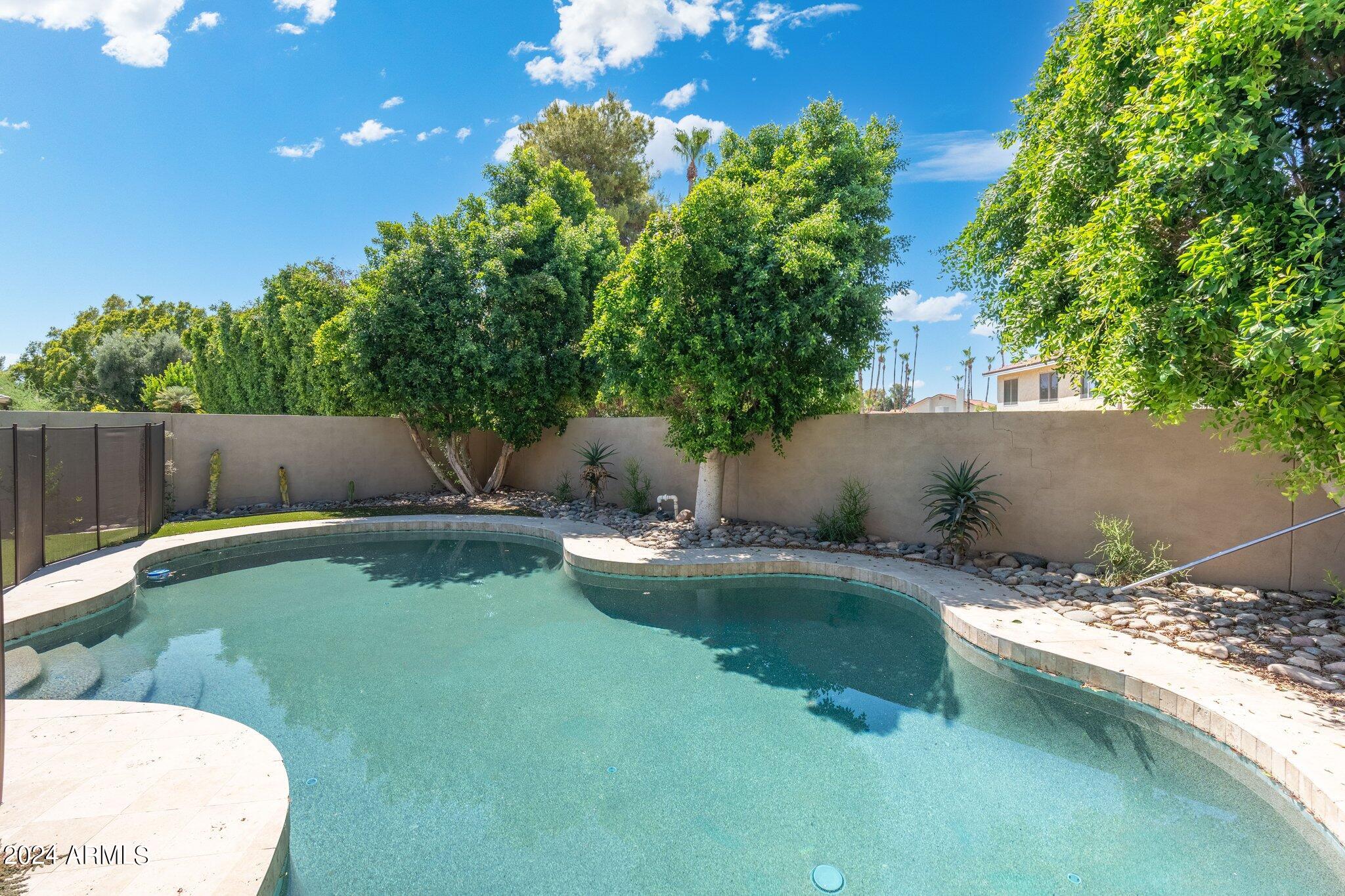 7471 E SUNNYVALE Drive