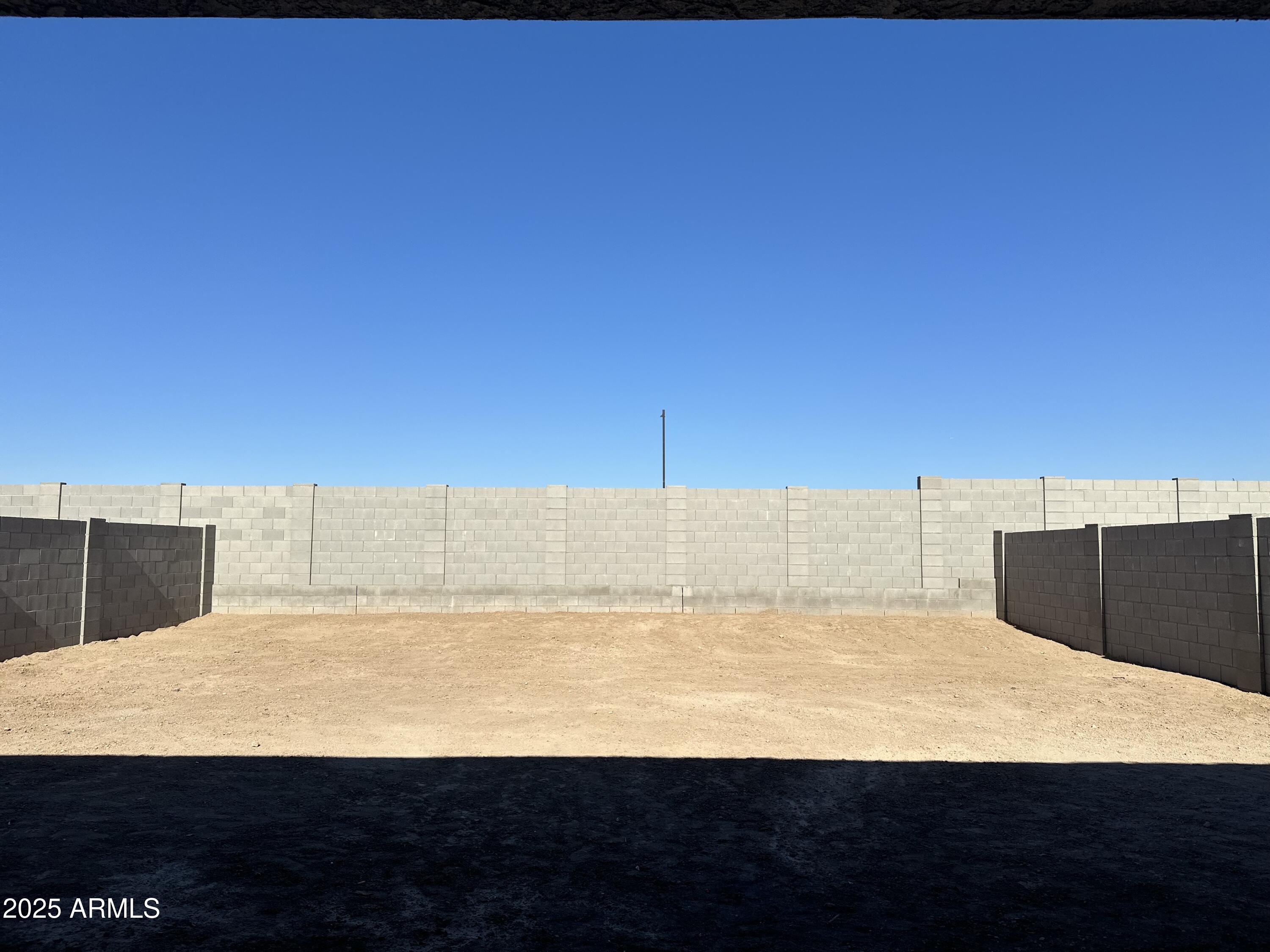 24126 W SUNLAND Avenue