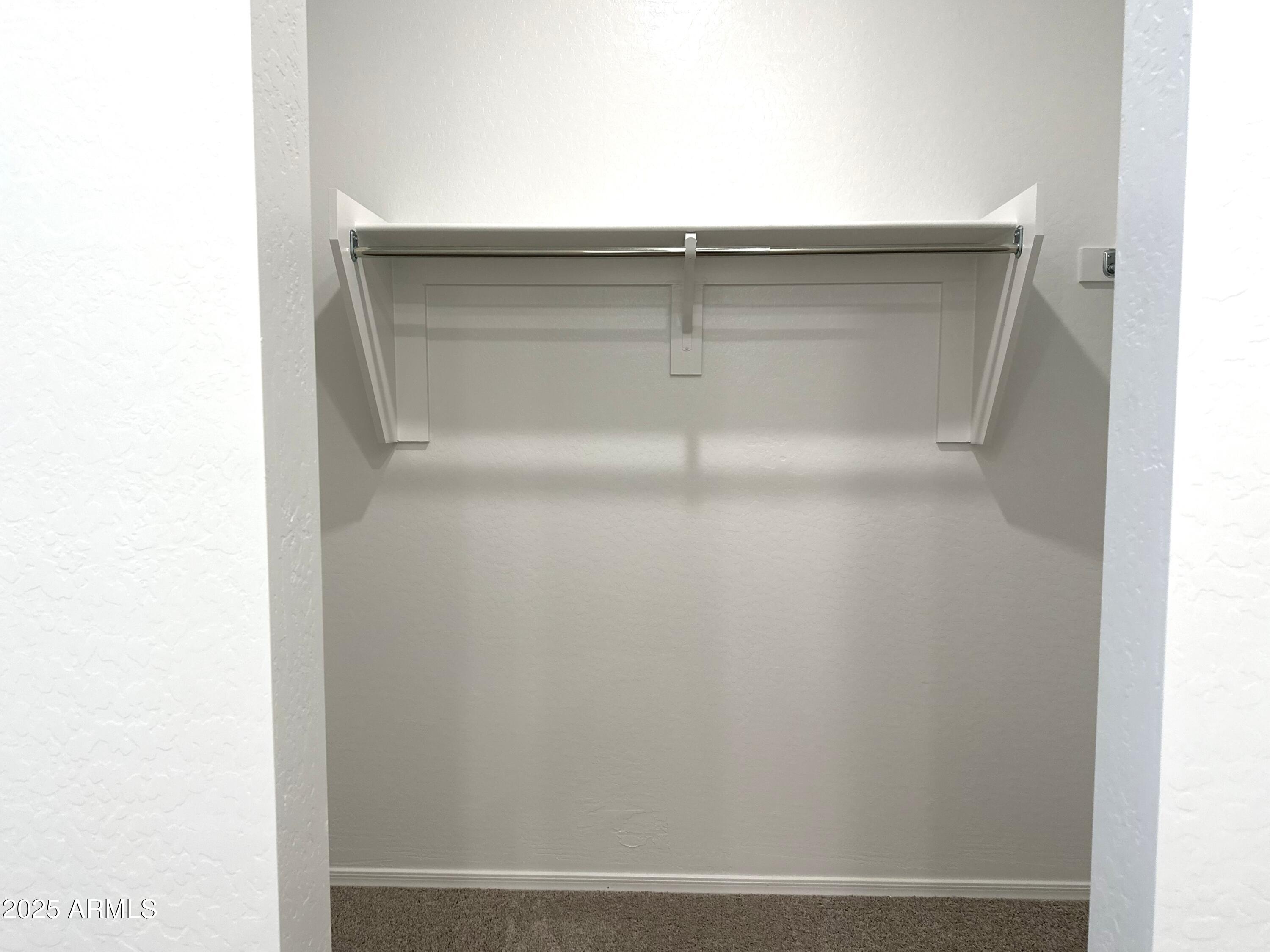 24126 W SUNLAND Avenue