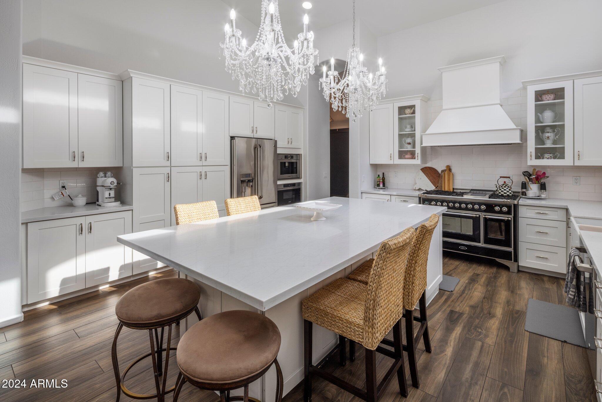 8054 S Stephanie Lane