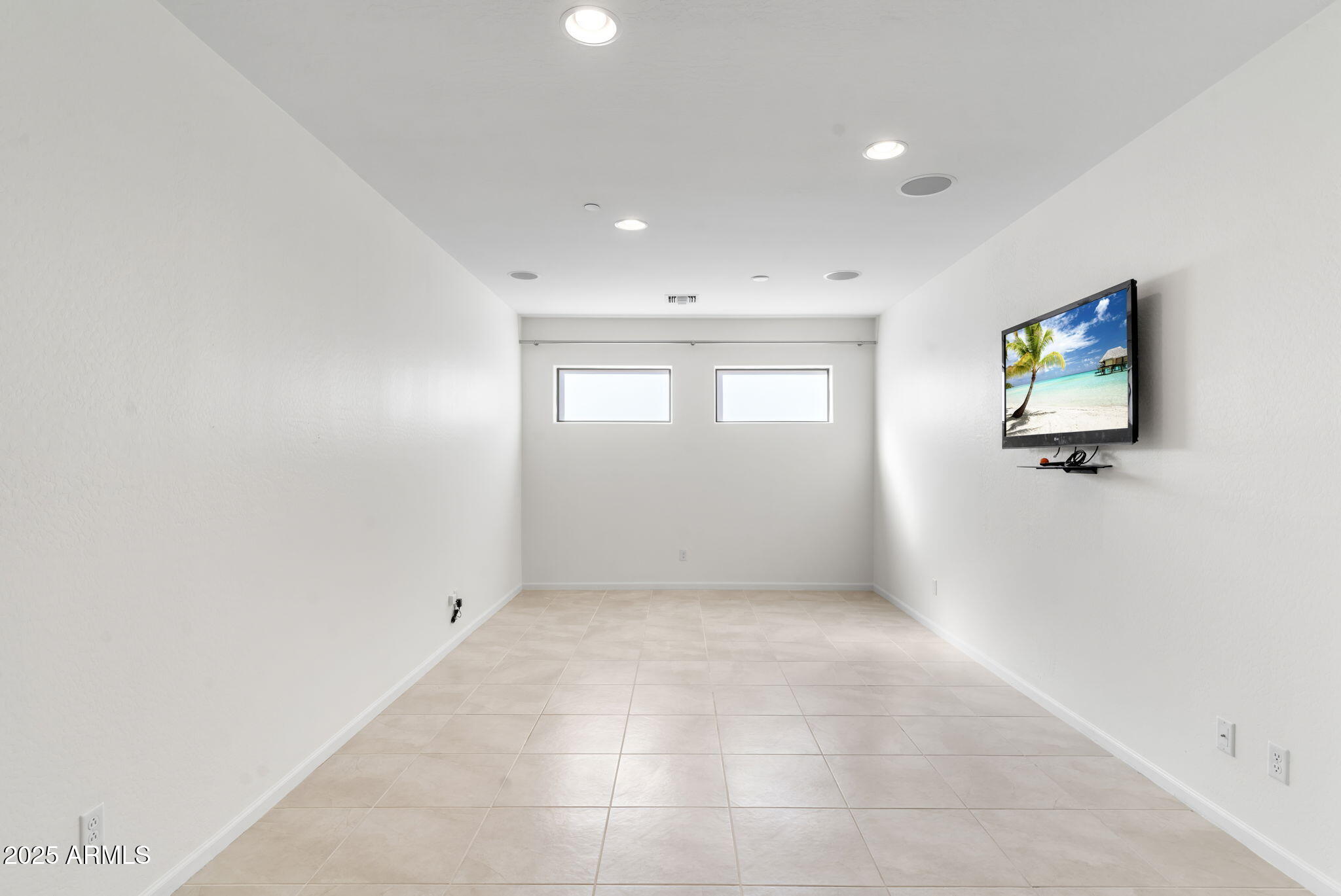 9810 E SOUTH BEND Drive