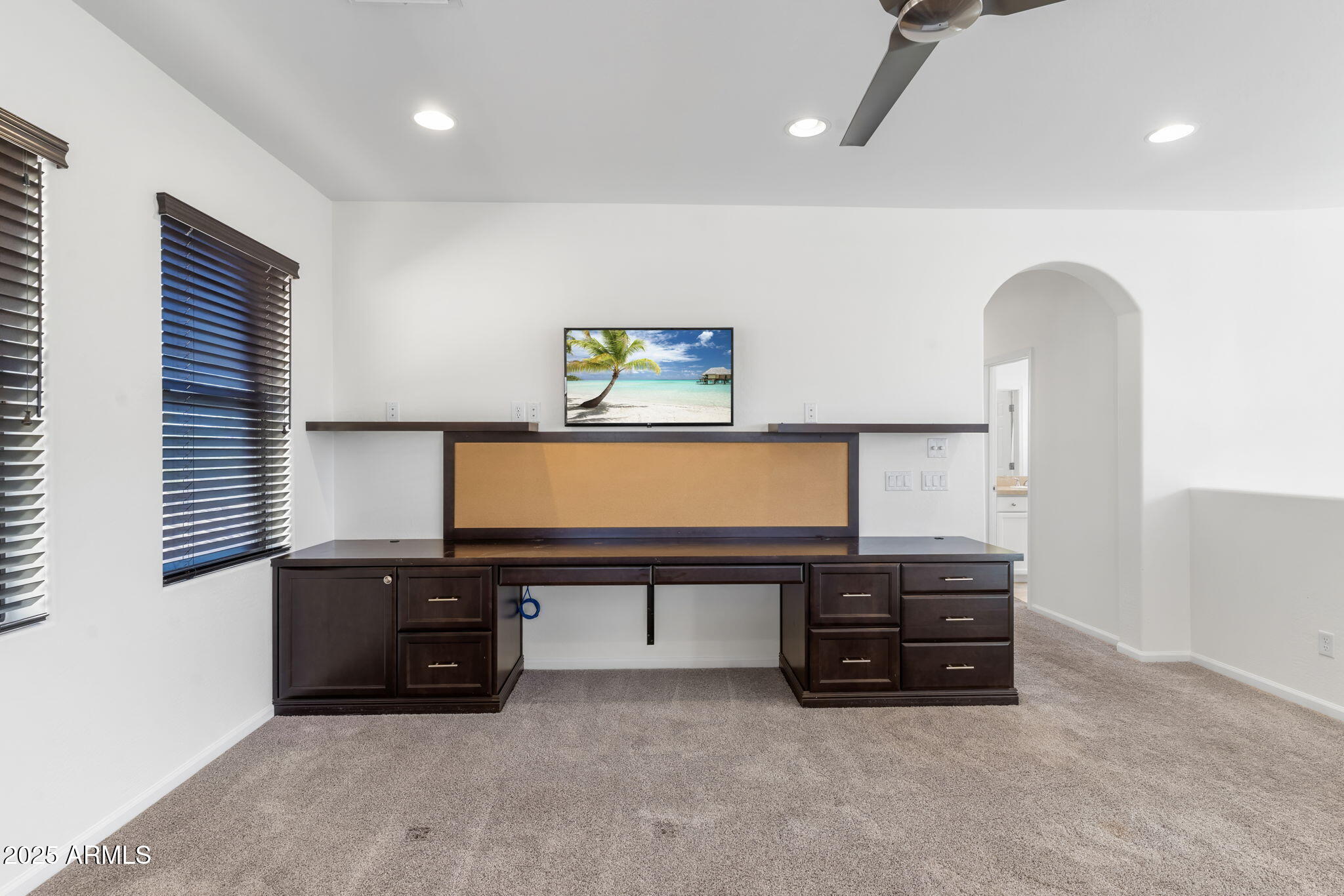 9810 E SOUTH BEND Drive