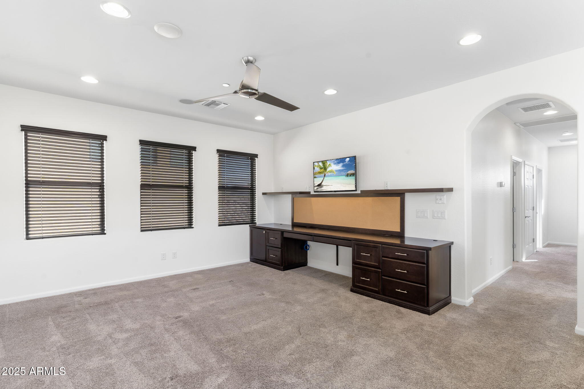 9810 E SOUTH BEND Drive