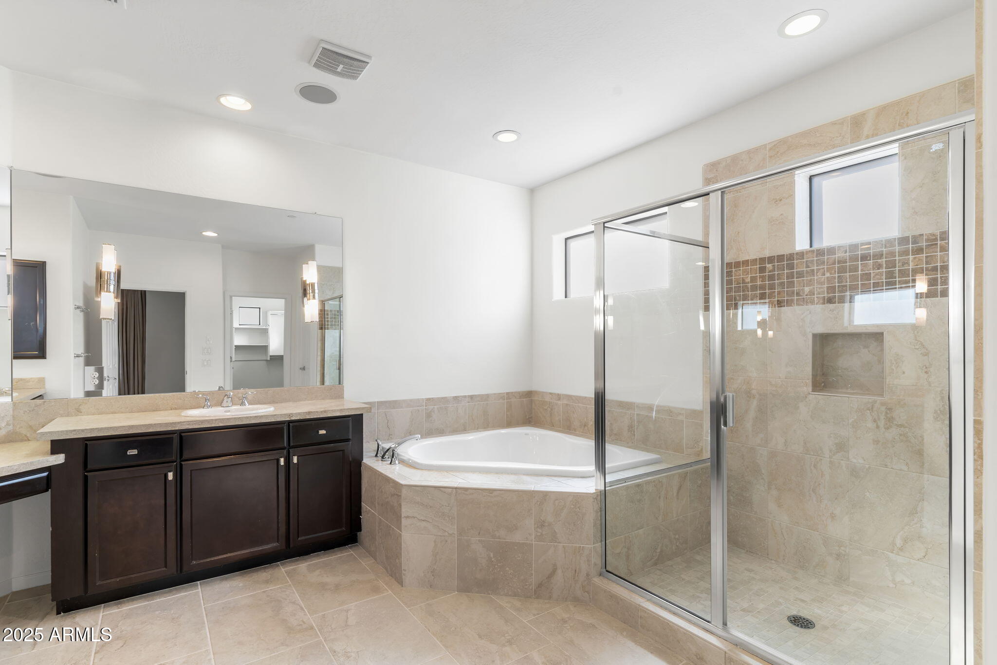 9810 E SOUTH BEND Drive