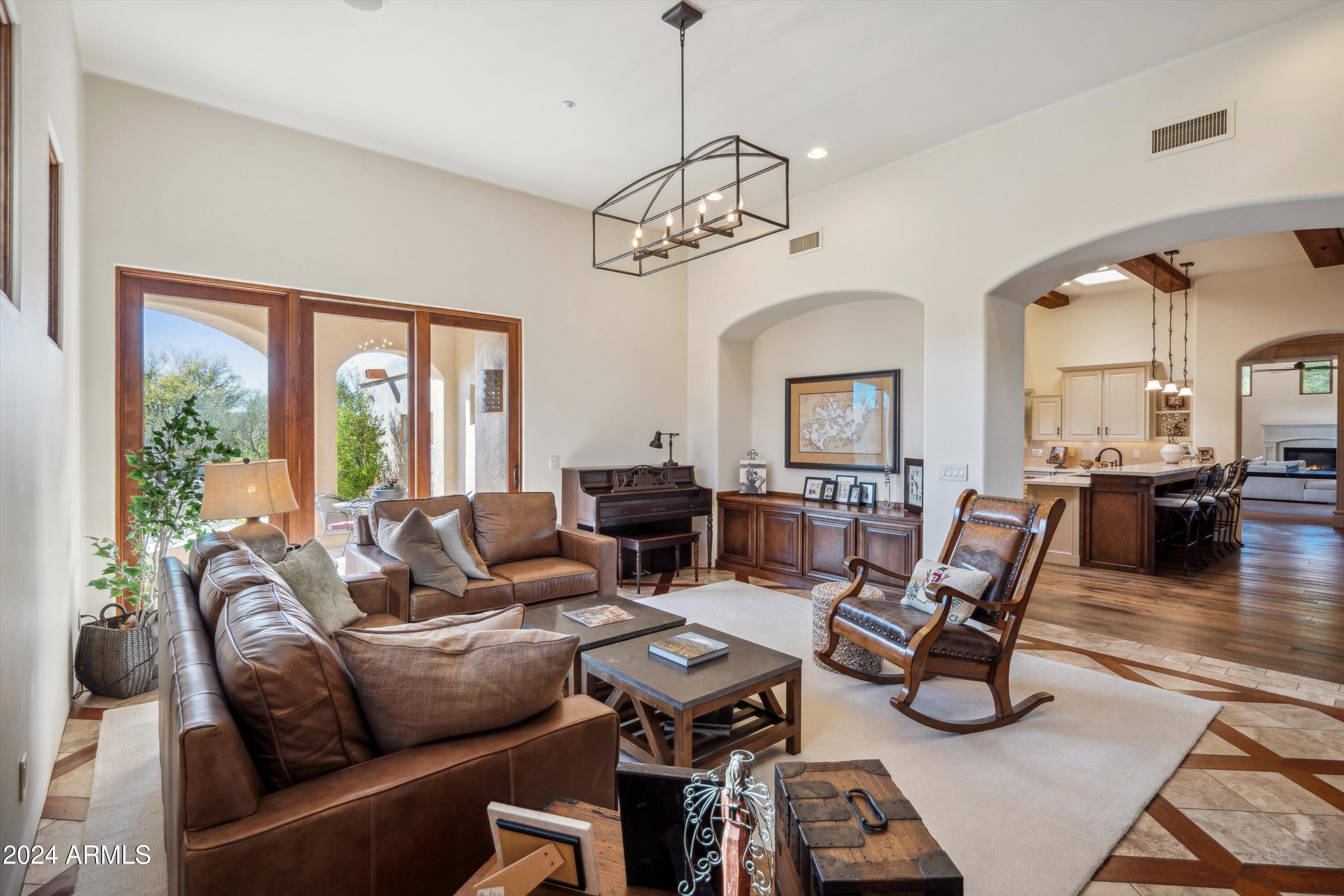 8300 E DIXILETA Drive # 218